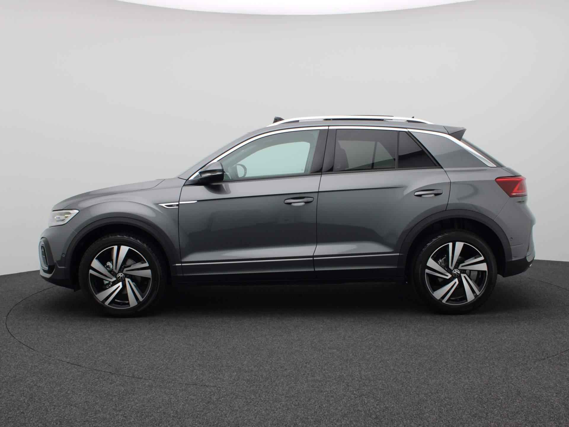 Volkswagen T-Roc 1.5 TSI R-Line Business 150PK DSG LED-Matrix, Keyless Entry & Start, Pano-Schuifdak, Achteruitrijcamera, Travel Assist, 18" LM Velgen - 2/49