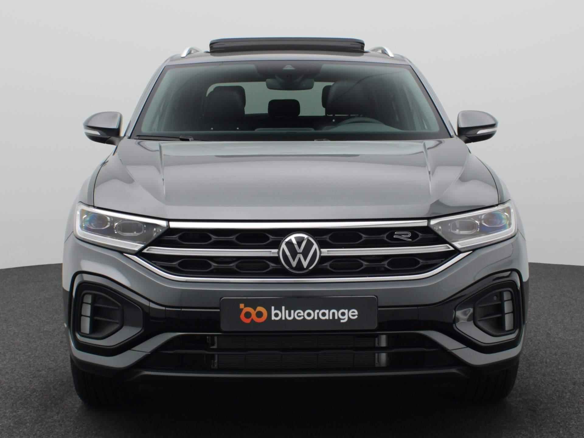 Volkswagen T-Roc 1.5 TSI R-Line Business 150PK DSG LED-Matrix, Keyless Entry & Start, Pano-Schuifdak, Achteruitrijcamera, Travel Assist, 18" LM Velgen - 13/49