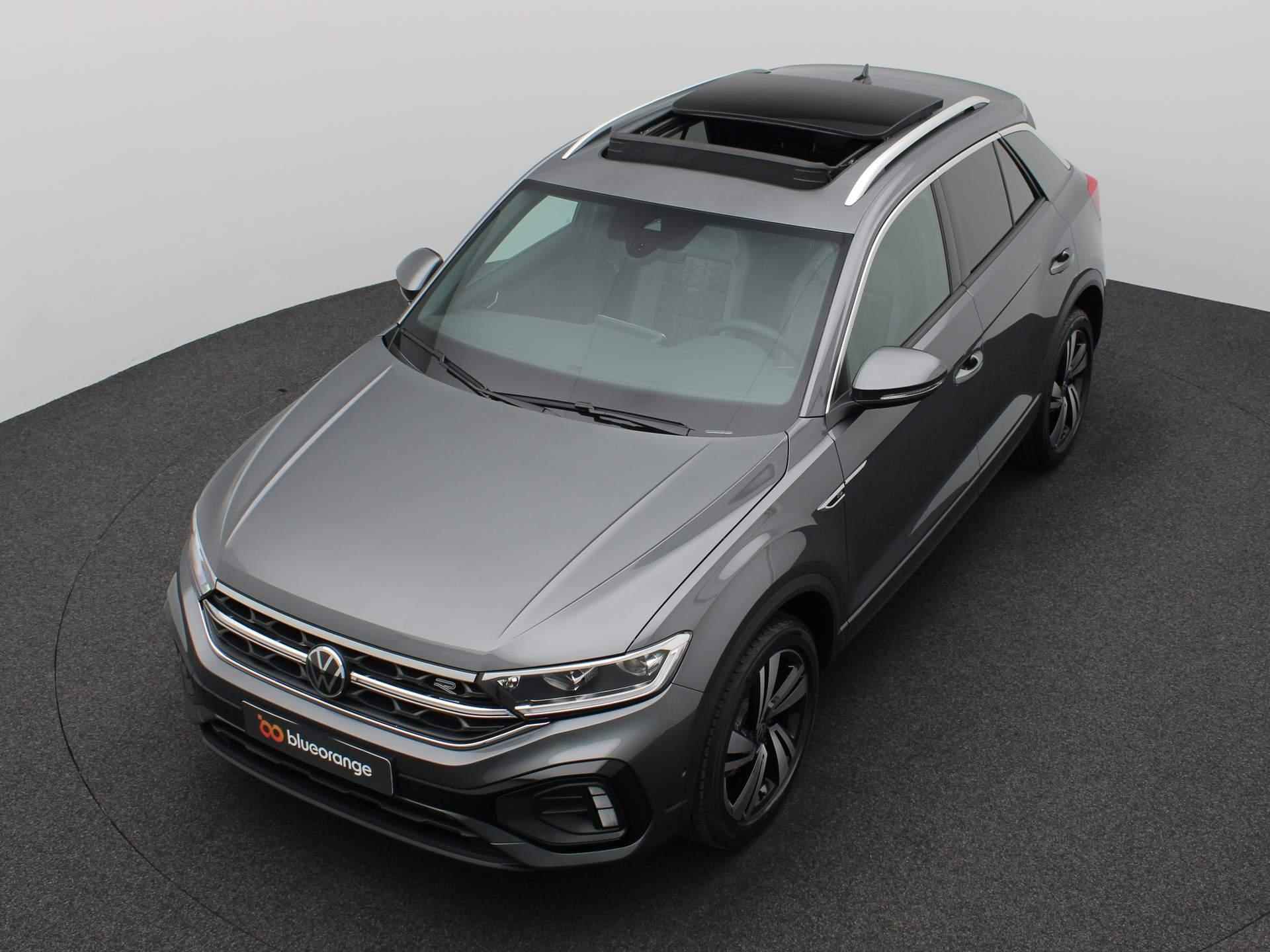 Volkswagen T-Roc 1.5 TSI R-Line Business 150PK DSG LED-Matrix, Keyless Entry & Start, Pano-Schuifdak, Achteruitrijcamera, Travel Assist, 18" LM Velgen - 14/49