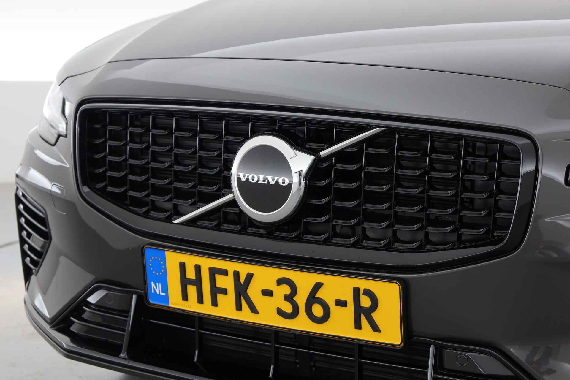 Volvo V60 T6 Recharge Plus Dark | Pilot Assist | Memory | Camera | Harman Kardon | - 27/33