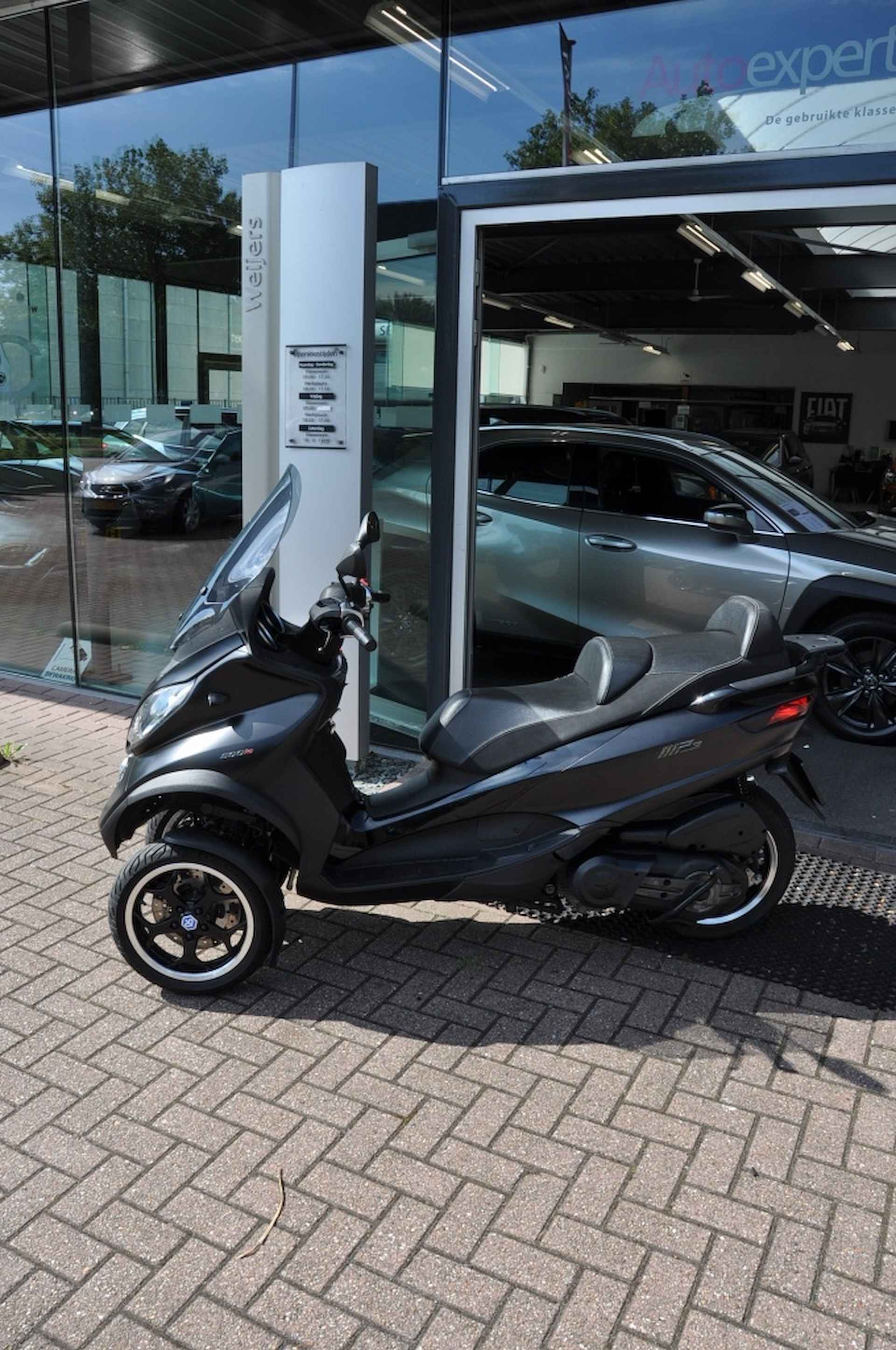 Peugeot Scooter compleet met druppellader Metropolis RS - 13/25