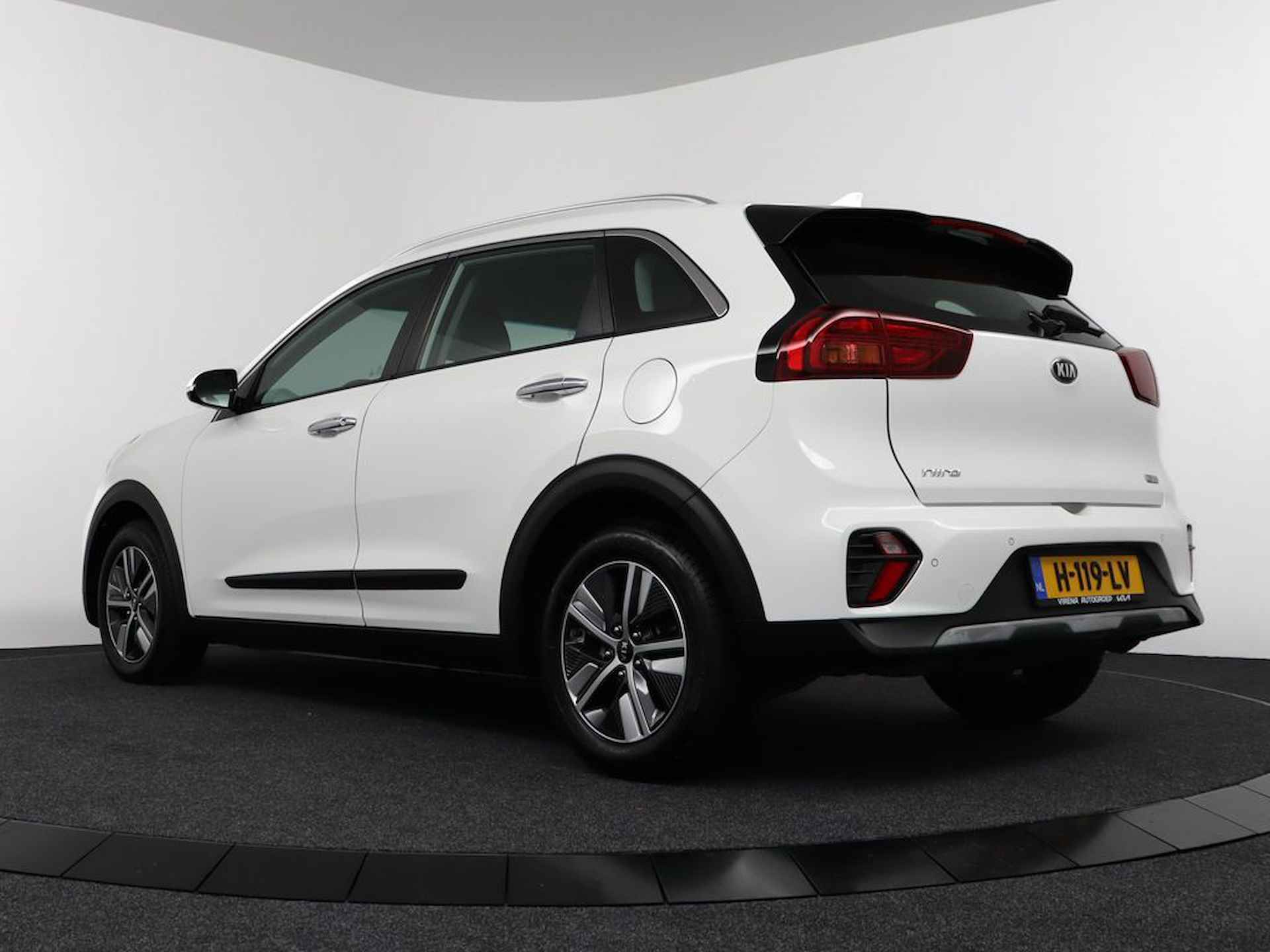 Kia Niro 1.6 GDi Hybrid DynamicLine - Navigatie - Cruise Control - Apple CarPlay / Android Auto - Airco - Fabrieksgarantie tot 03-2027 - 9/54