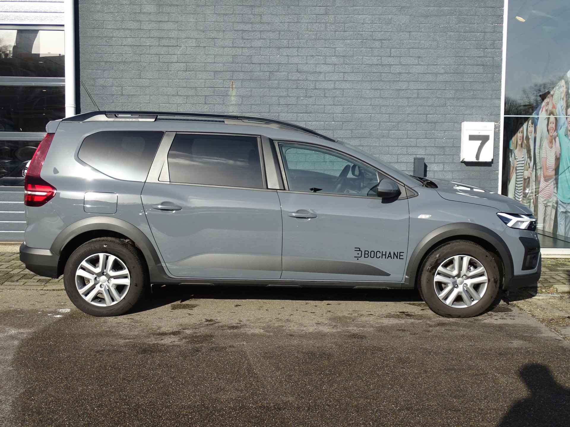 Dacia Jogger 1.0 TCe 110 Expression 7p. Airco Multimediasysteem PDC BlueTooth Cruise Pack Easy - 10/33