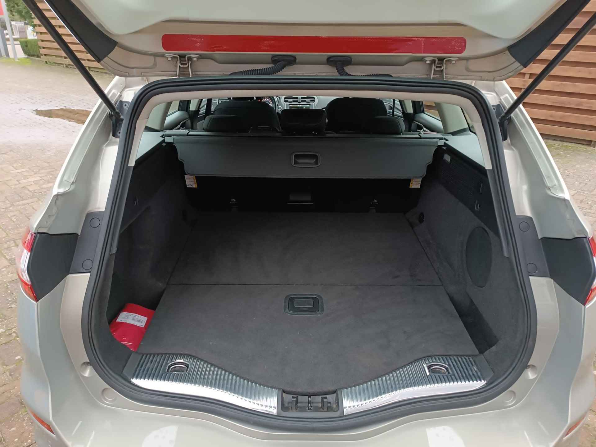 Ford Mondeo Wagon 1.5 Titanium, Stoelverwarming, cruise - 4/28