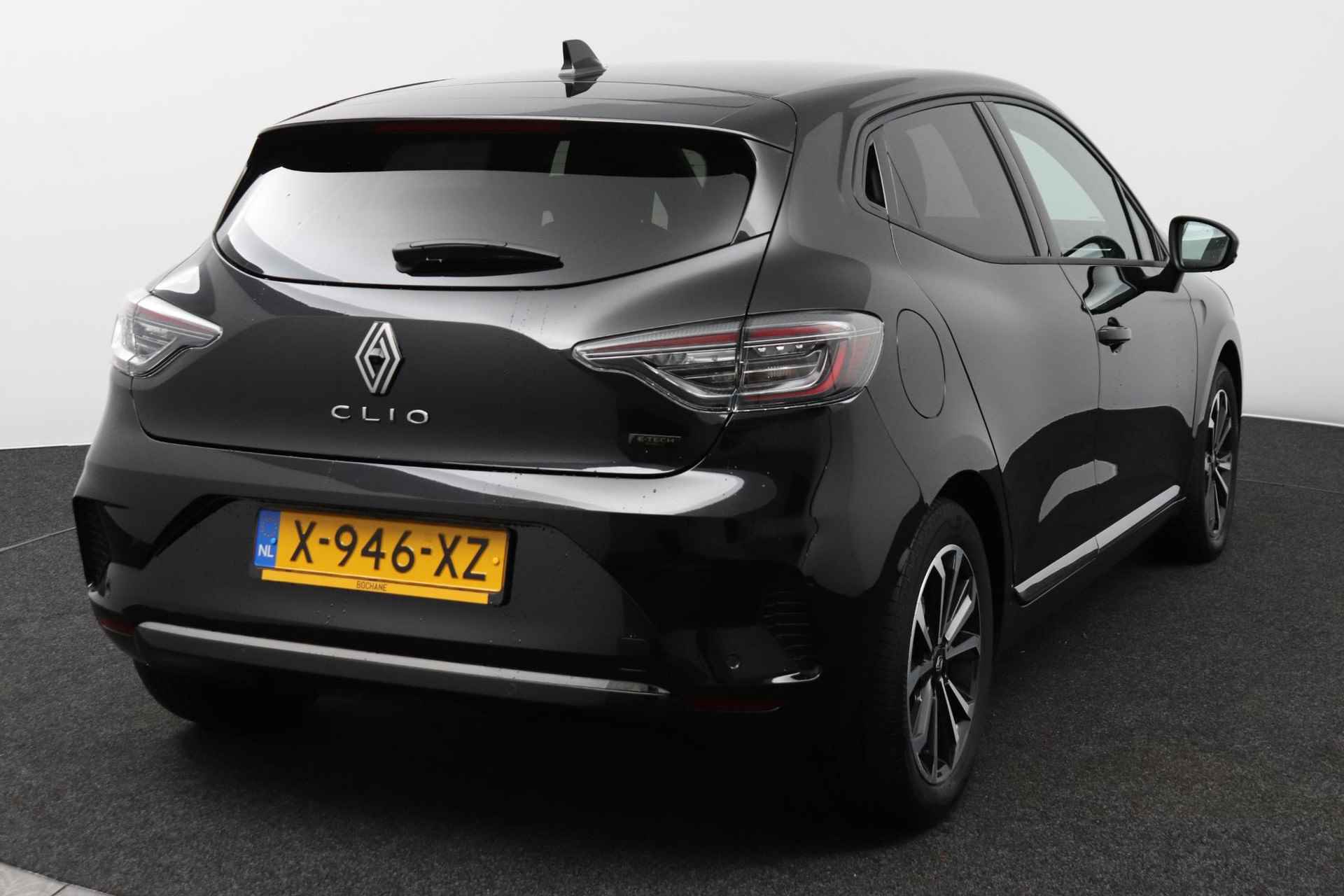 Renault Clio 1.6 E-Tech Full Hybrid 145 Techno - 3/44