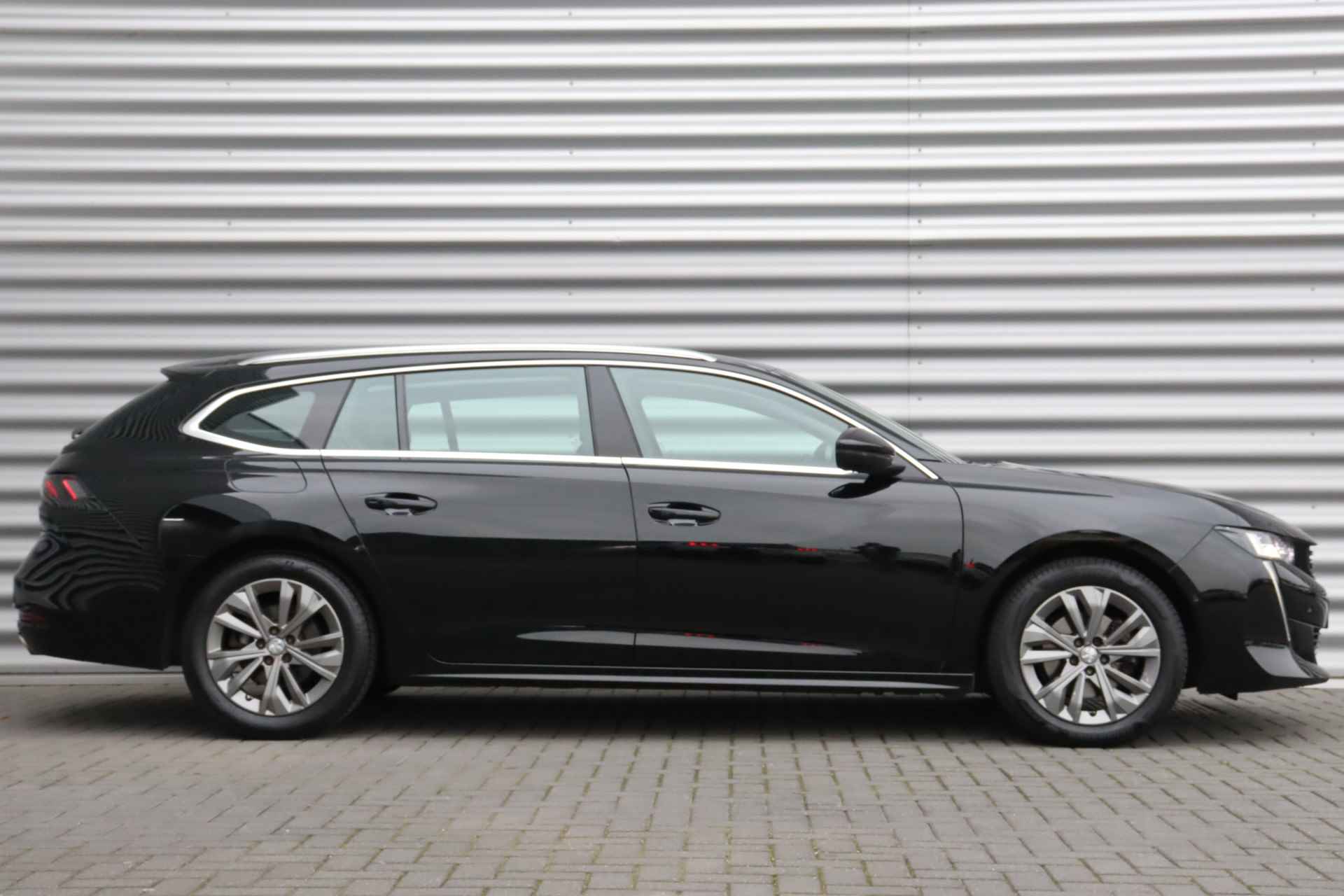 Peugeot 508 SW 1.6 PURETECH 180PK ALLURE AUTOMAAT / NAVI / LEDER / CLIMA / LED / AGR / PDC / 17" LMV / CAMERA / KEYLESS / FULL-LED / WINTERP - 3/46