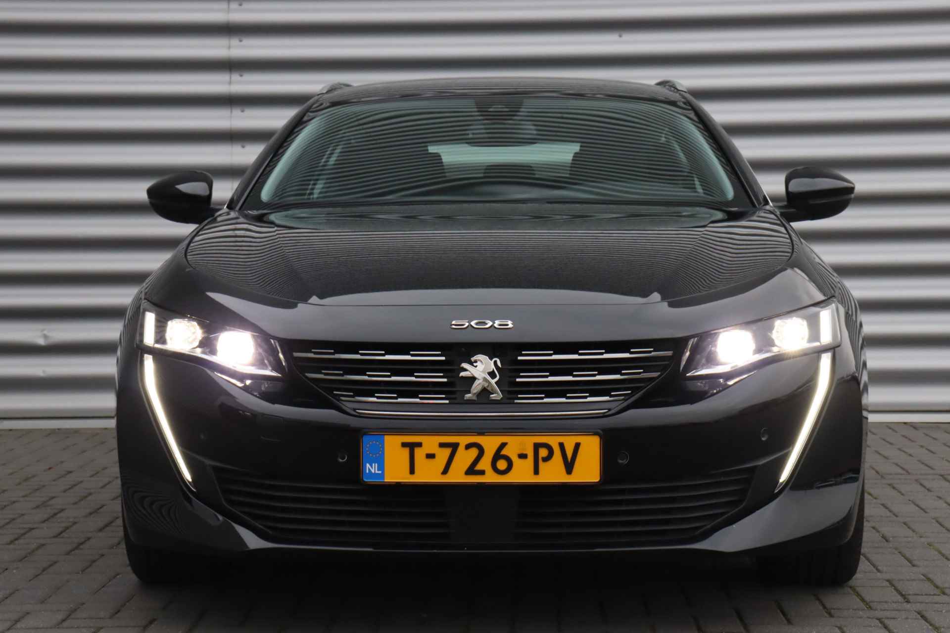 Peugeot 508 SW 1.6 PURETECH 180PK ALLURE AUTOMAAT / NAVI / LEDER / CLIMA / LED / AGR / PDC / 17" LMV / CAMERA / KEYLESS / FULL-LED / WINTERP - 5/46