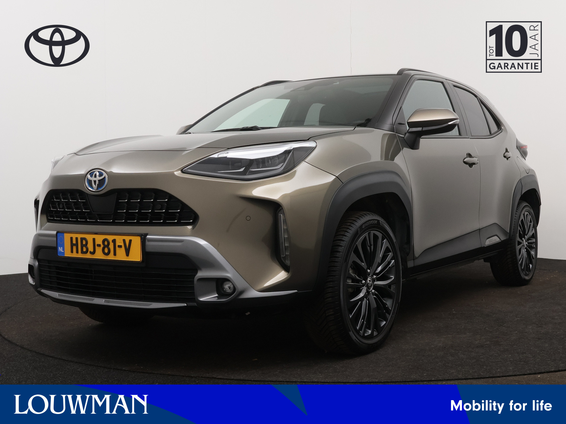 Toyota Yaris Cross 1.5 Hybrid Adventure Limited | JBL | Panoramadak | Head-up Display | Stoelverwarming | Elektrische Achterklep | Parkeersensoren | Rotterdam Noord - Martin