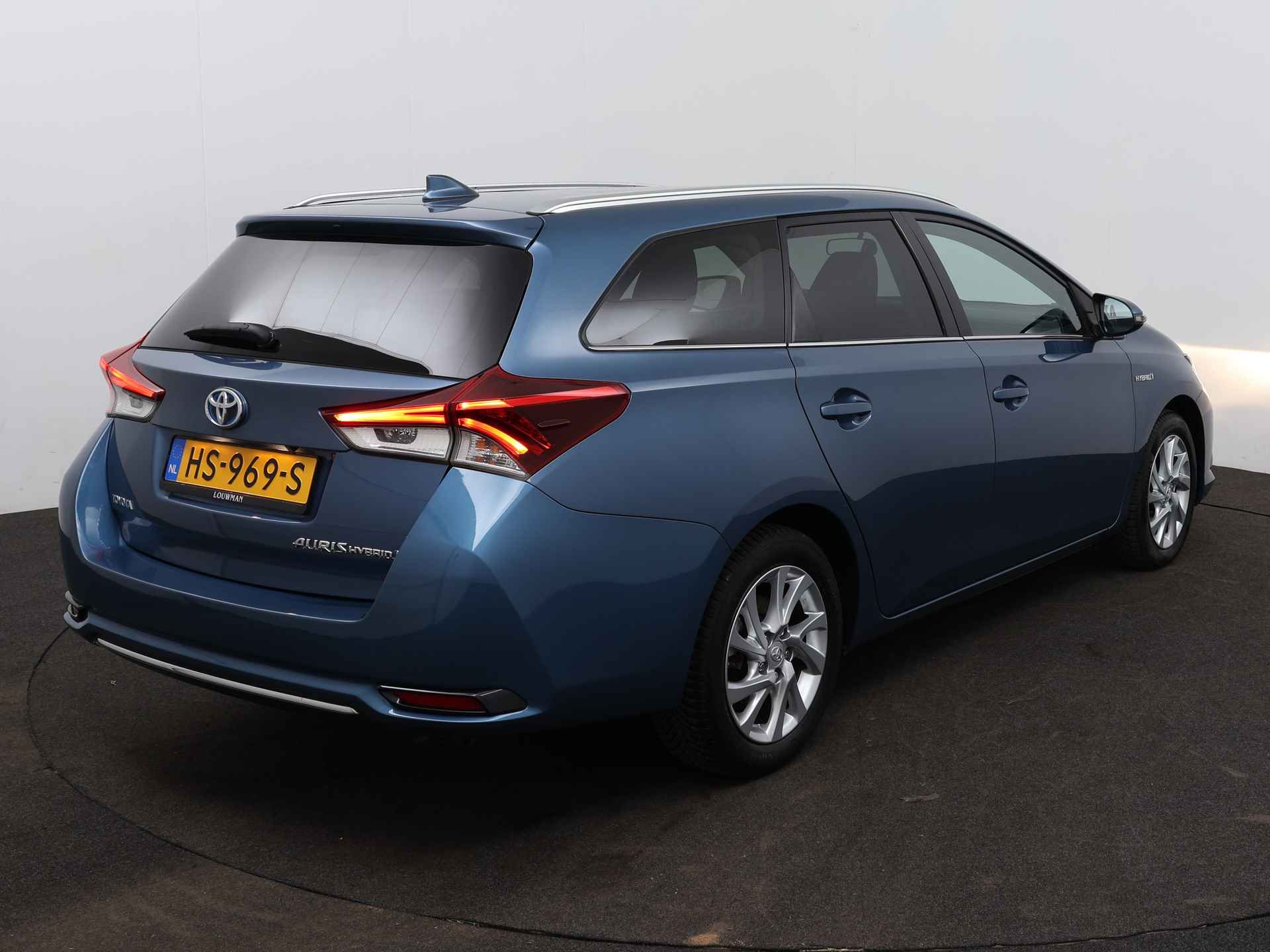 Toyota Auris Touring Sports 1.8 Hybrid Lease pro | Navigatie | Panoramadak | Camera | - 17/40