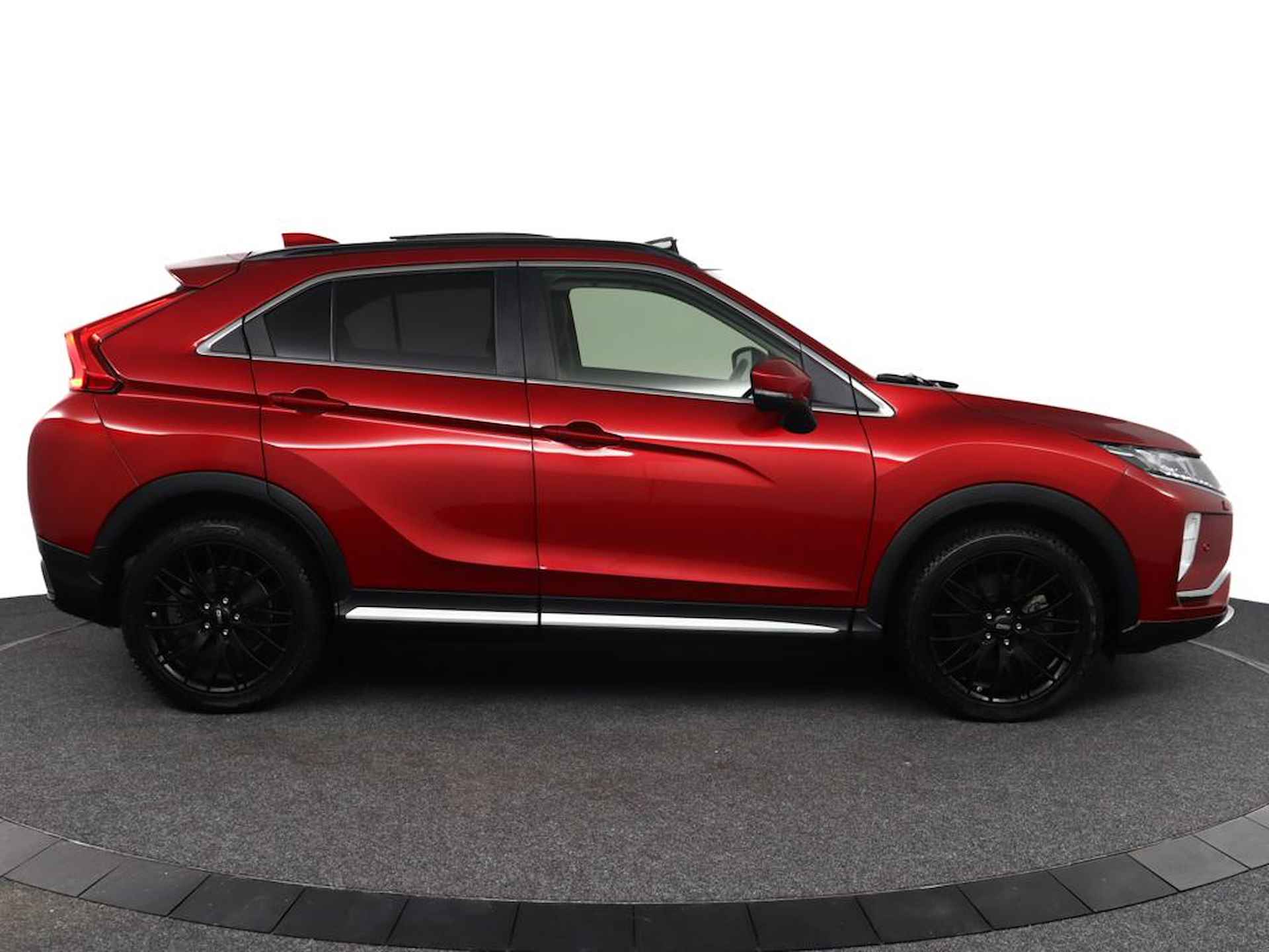 Mitsubishi Eclipse Cross 1.5 DI-T Instyle | 12-2017 | El. Glazen Panodak | Leder | Navigatie | Stoel/stuurverwarming | Head Up | PDC V+A | LMV 18 inch - 10/52