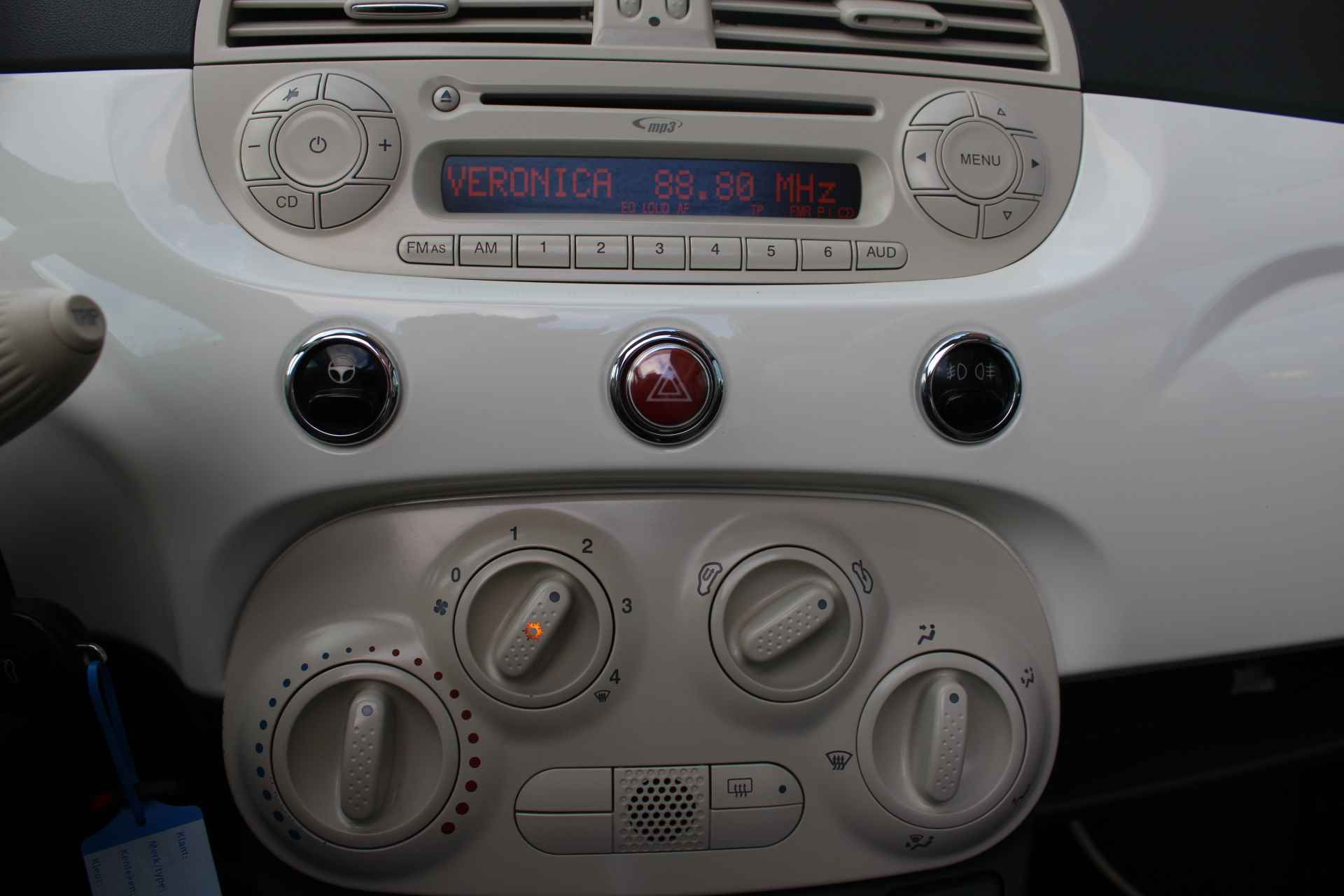 FIAT 500c Cabrio 1.2 Lounge | A/C | Half-Leder | Bluetooth | PDC | Reeds APK Afgemeld | - 8/19