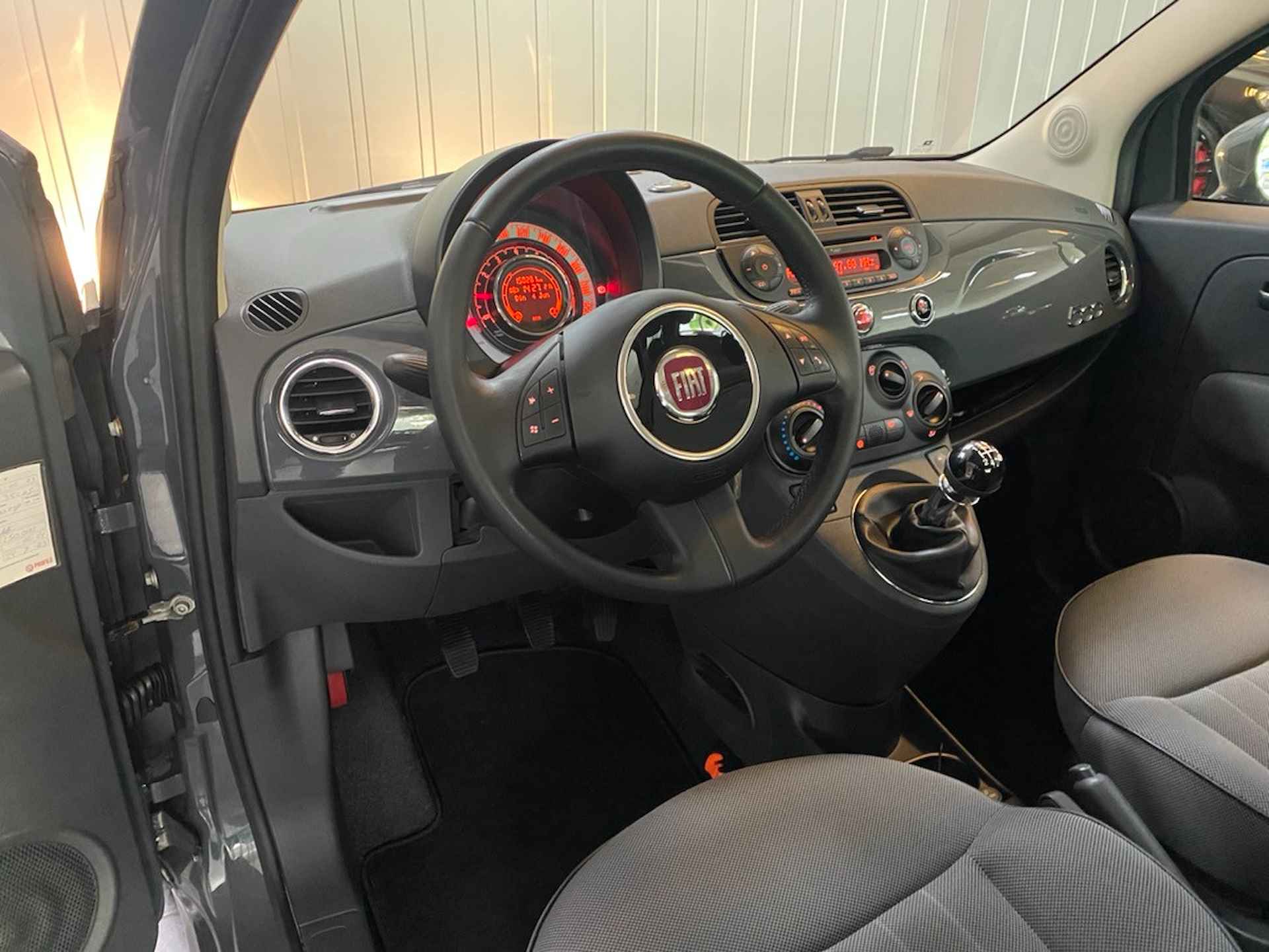 Fiat 500 0.9 TwinAir Lounge Open dak, Airco. - 15/17