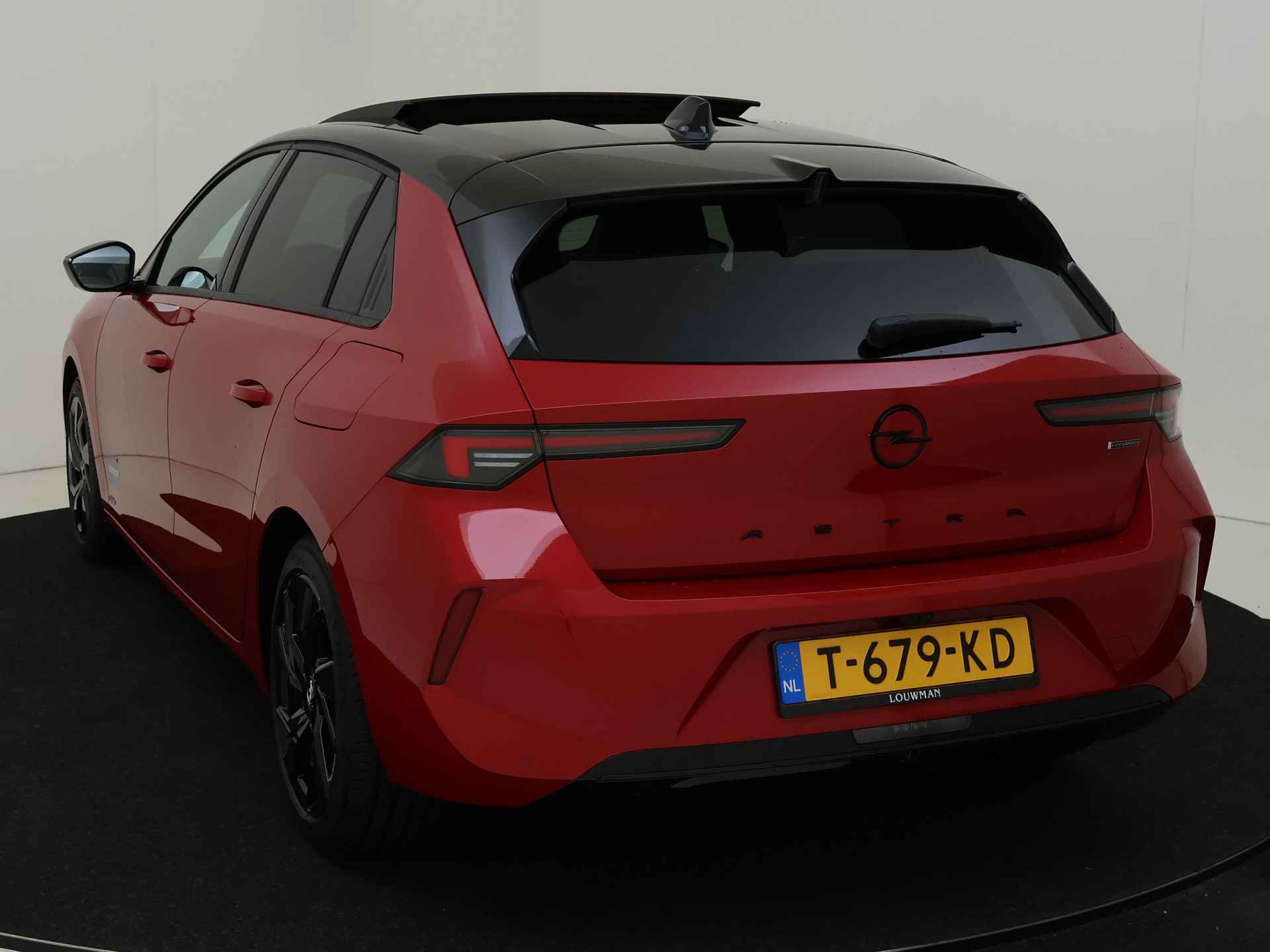 Opel Astra 1.6 Hybrid Level 4 | Schuif/kanteldak | Stuur-, stoel-en voorruitverwarming | Adapt. cruise control | Demo met oplopende km.stand | - 16/43