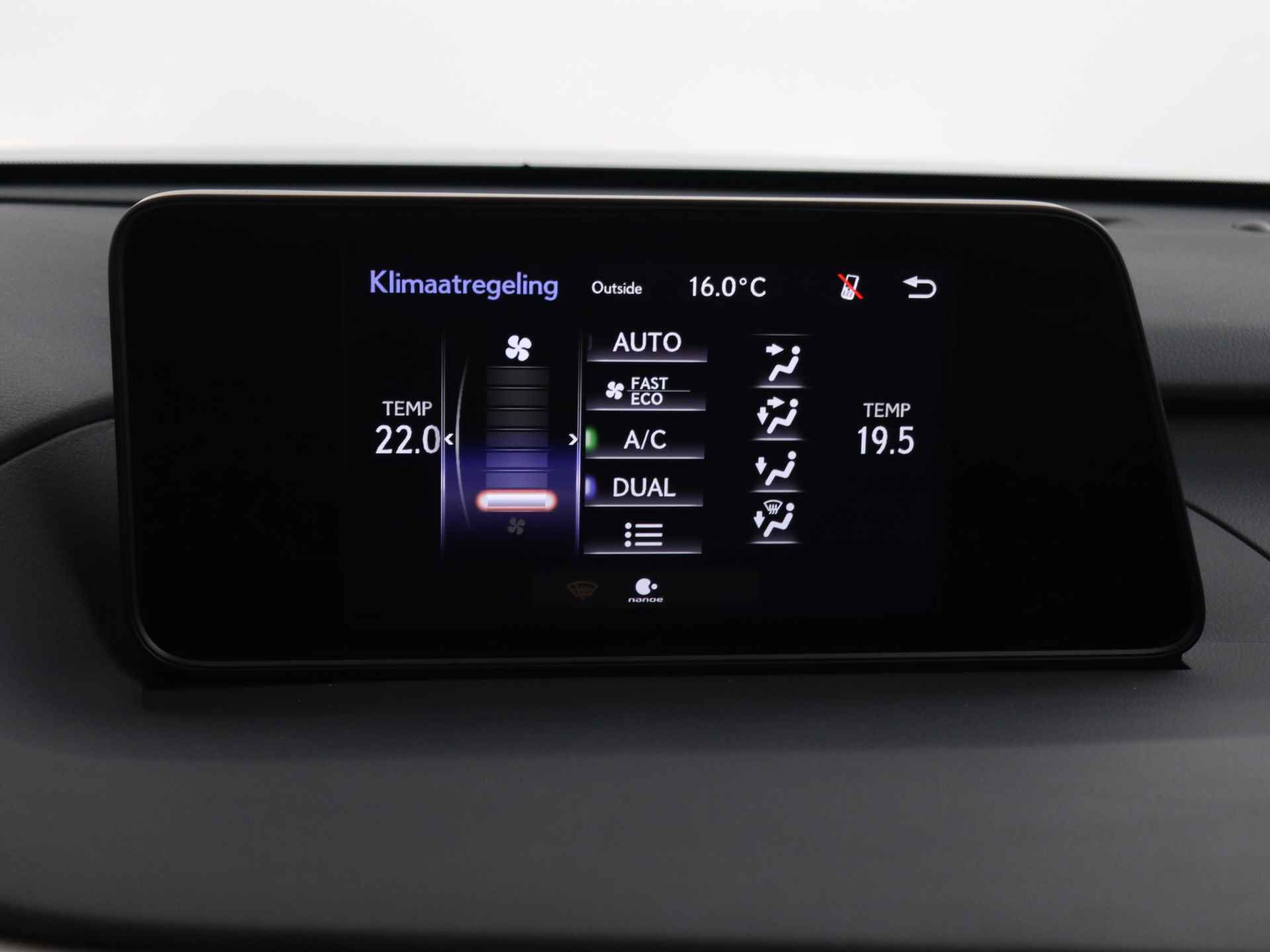Lexus RX 450h 4WD | Navigatie | Lederen bekleding | Stoelverwarming en ventilatie | Trekhaak | Elektrisch verstelbaar bestuurdersstoel met geheugen | - 10/54
