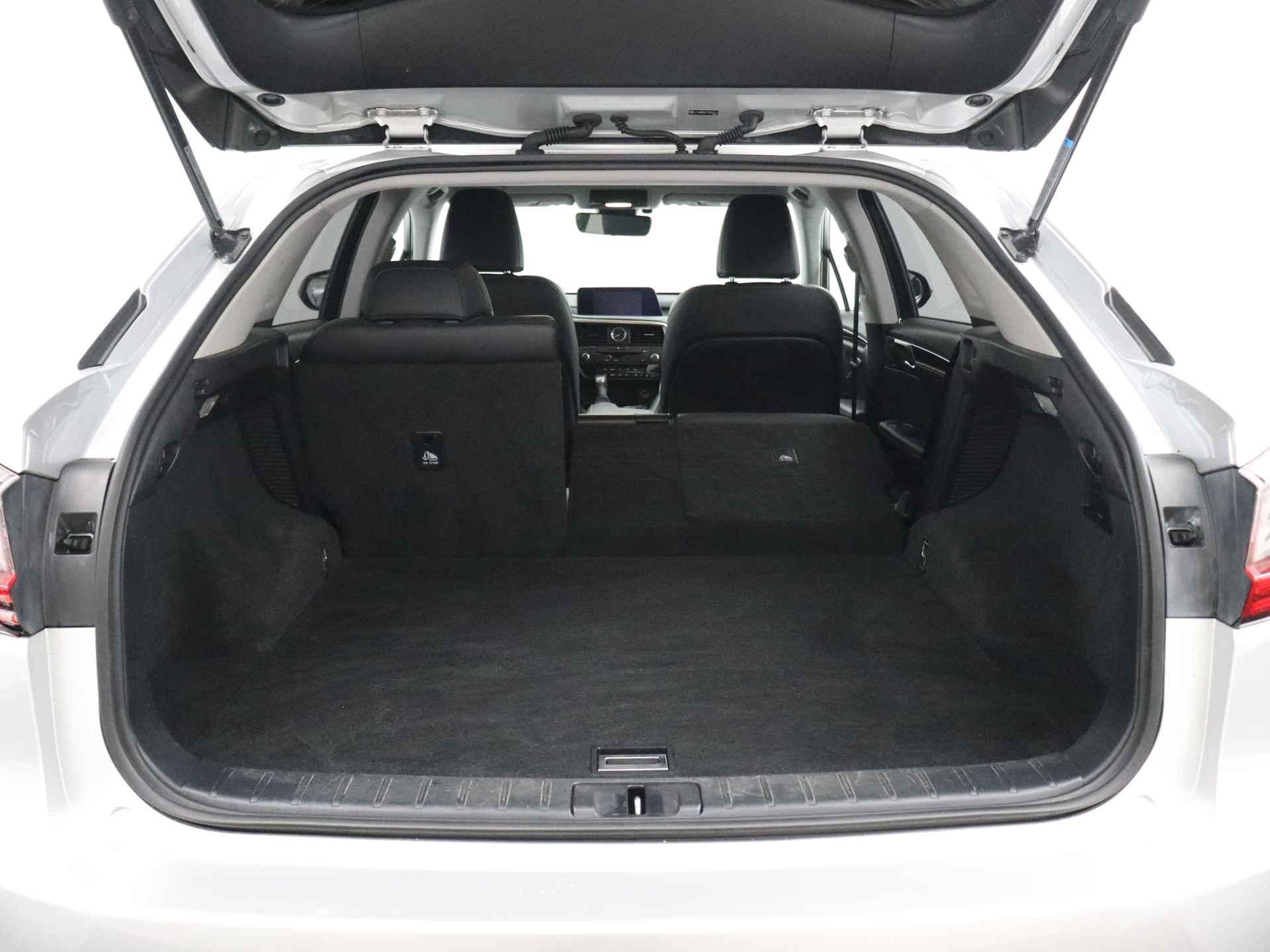 Lexus RX 450h 4WD | Navigatie | Lederen bekleding | Stoelverwarming en ventilatie | Trekhaak | Elektrisch verstelbaar bestuurdersstoel met geheugen | - 39/54
