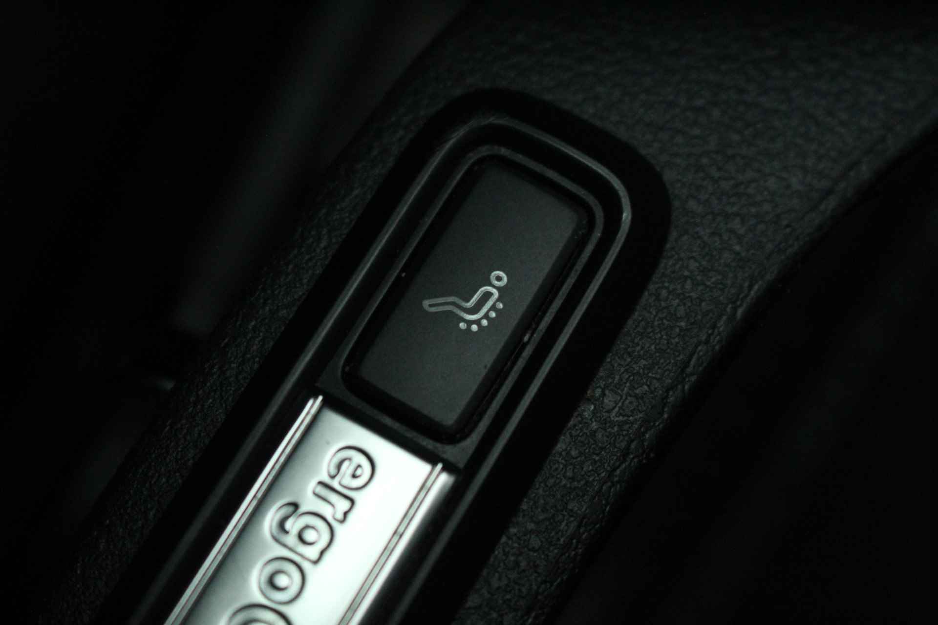 Volkswagen Passat Variant 1.4 TSI DSG Highline | Virtual Cockpit | Adaptive | Alcantara | Navi | Camera | Massage - 6/42