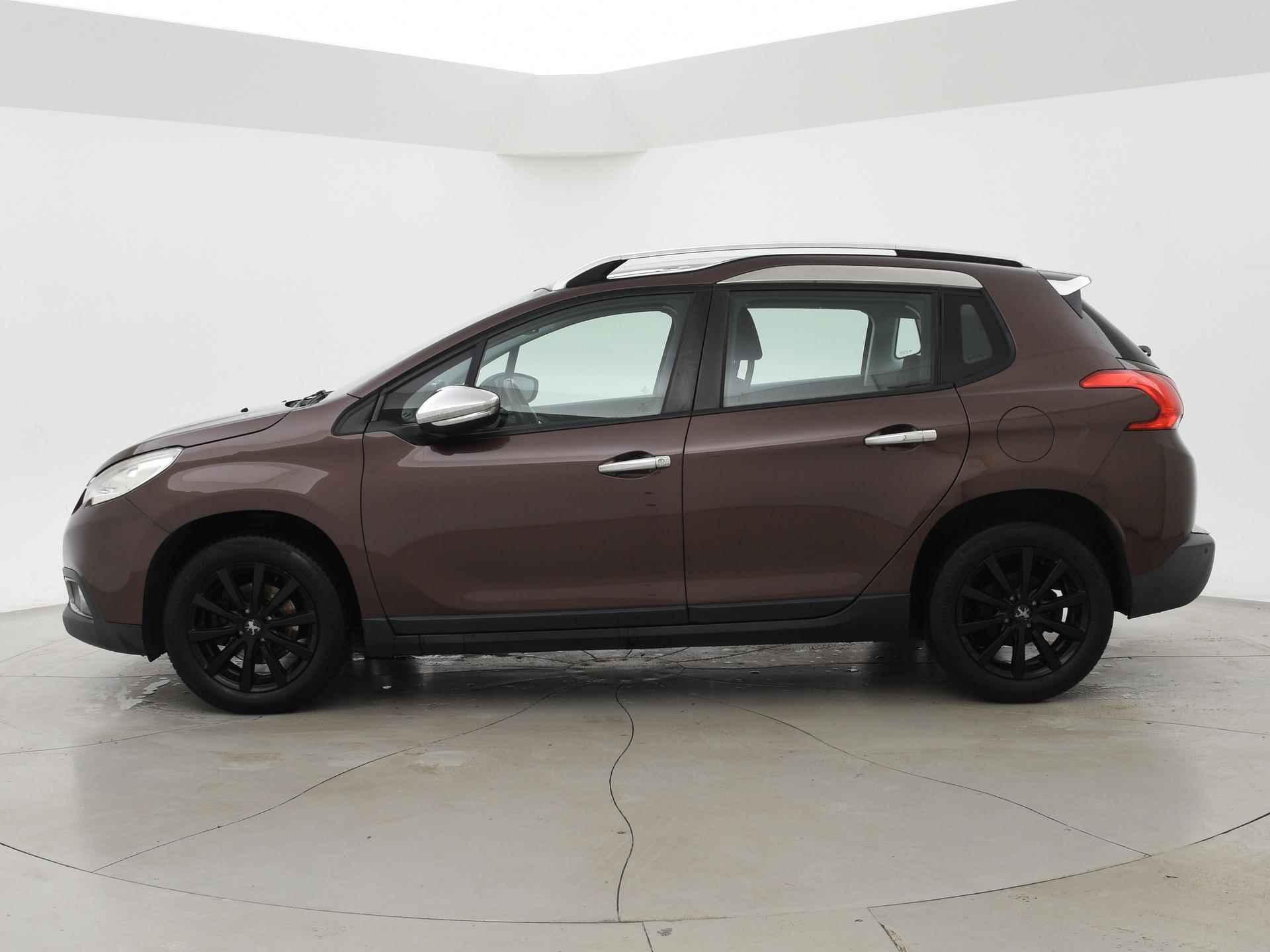 Peugeot 2008 1.6 VTi 120 PK ALLURE + PANORAMA | NAVIGATIE | STOELVERWARMING - 6/26