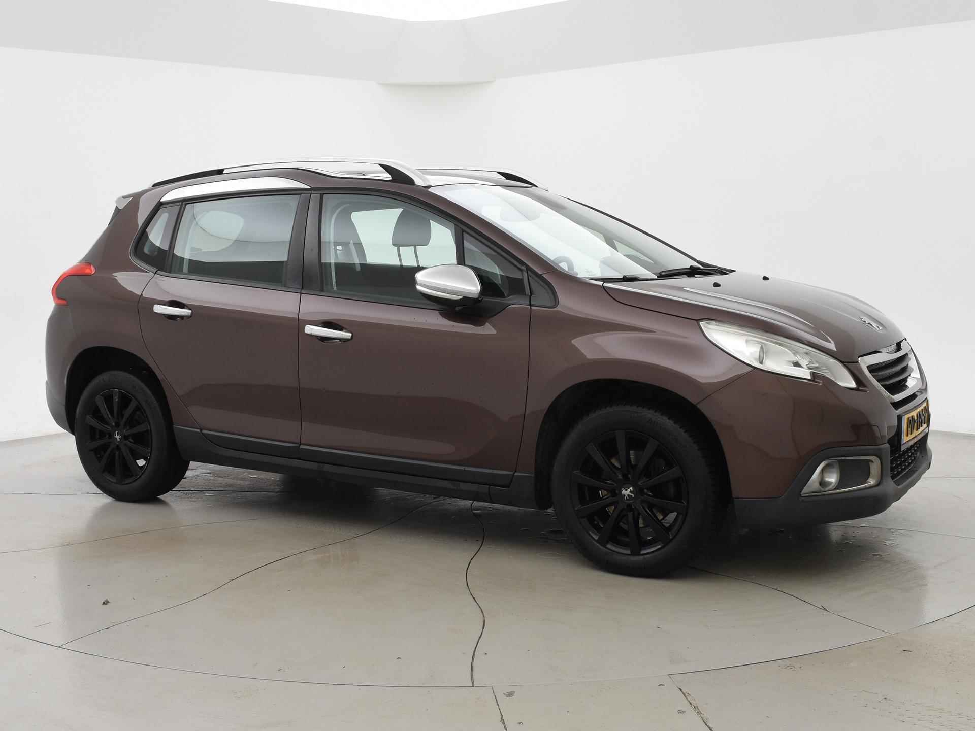 Peugeot 2008 1.6 VTi 120 PK ALLURE + PANORAMA | NAVIGATIE | STOELVERWARMING - 14/26