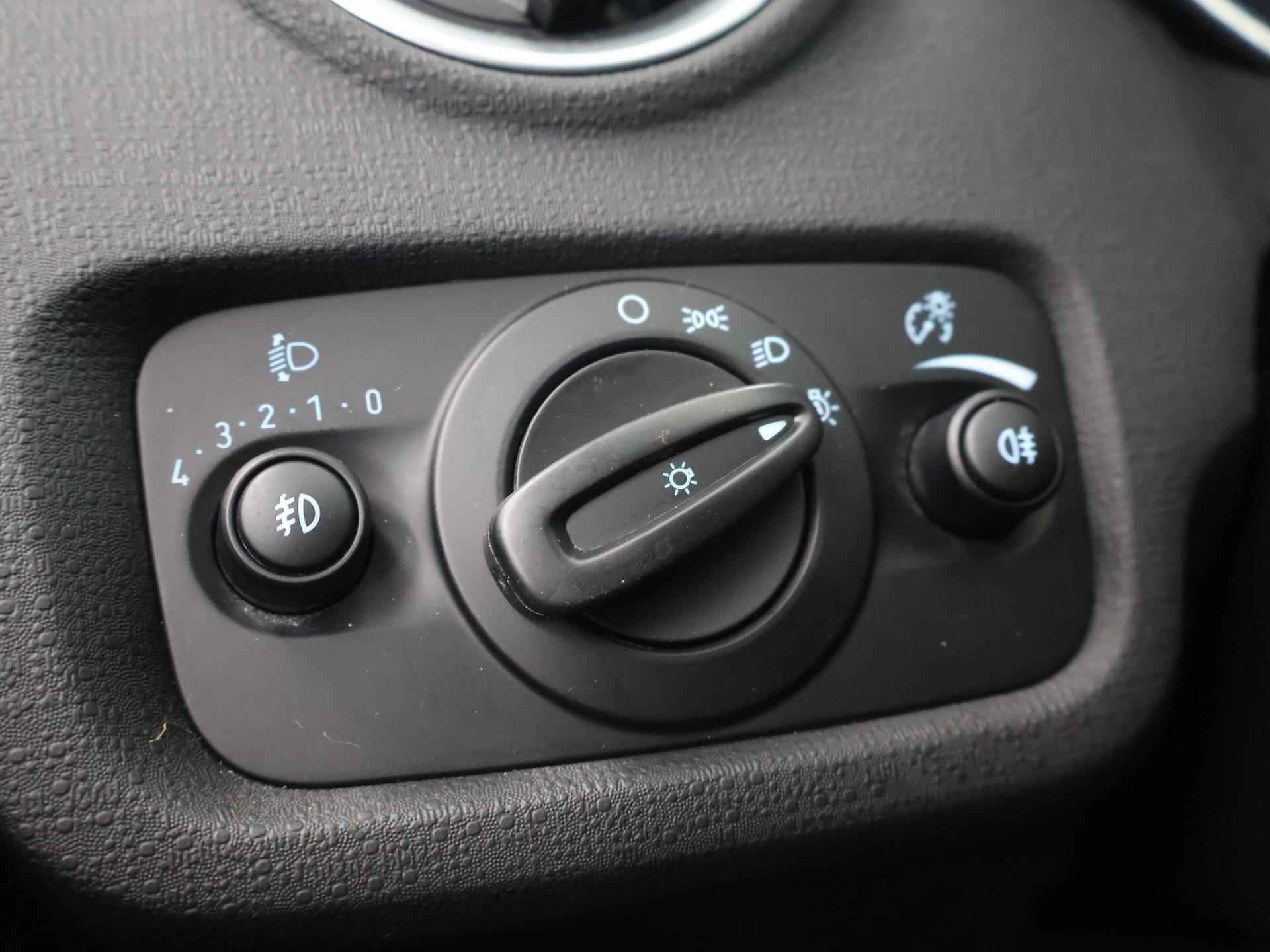 Ford Fiesta 1.0 EcoBoost Sport | Navigatie | Parkeercamera |Voorruitverwarming | Climate Control | Bluetooth | ST-line | - 36/42