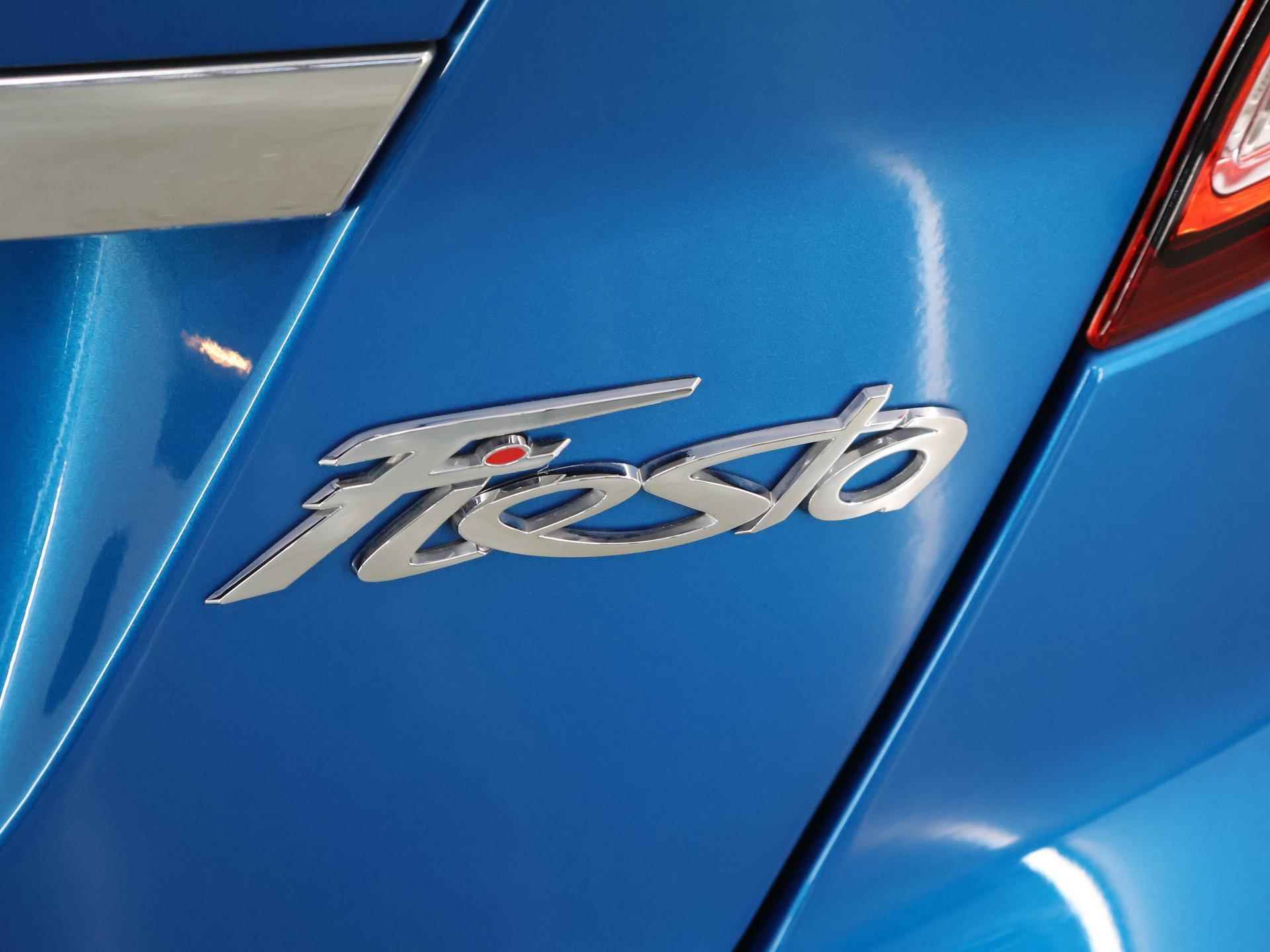 Ford Fiesta 1.0 EcoBoost Sport | Navigatie | Parkeercamera |Voorruitverwarming | Climate Control | Bluetooth | ST-line | - 39/42