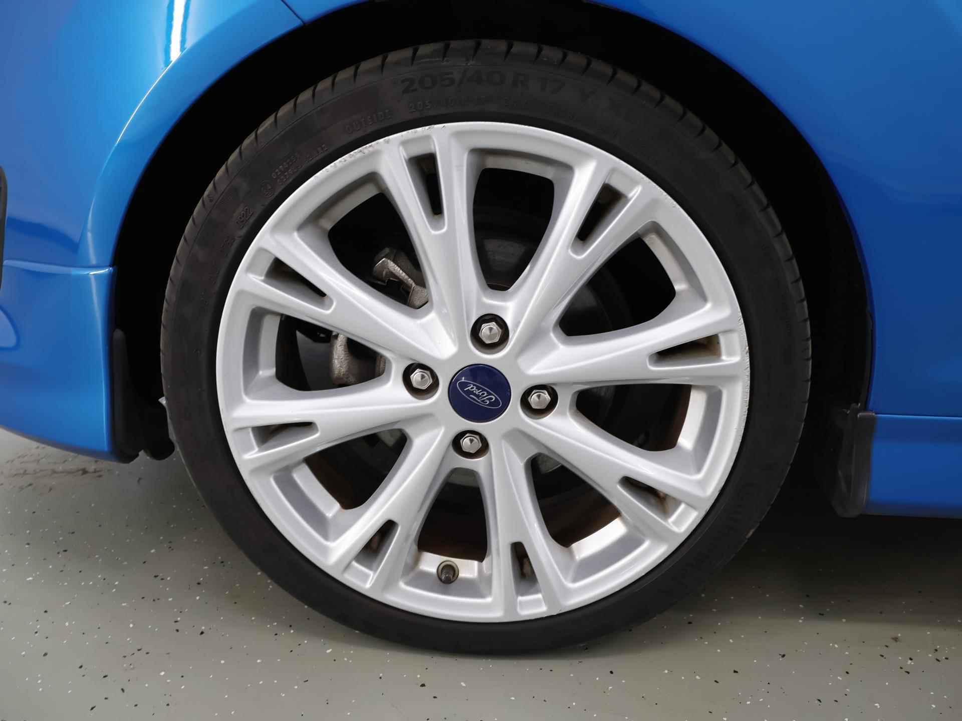 Ford Fiesta 1.0 EcoBoost Sport | Navigatie | Parkeercamera |Voorruitverwarming | Climate Control | Bluetooth | ST-line | - 41/42