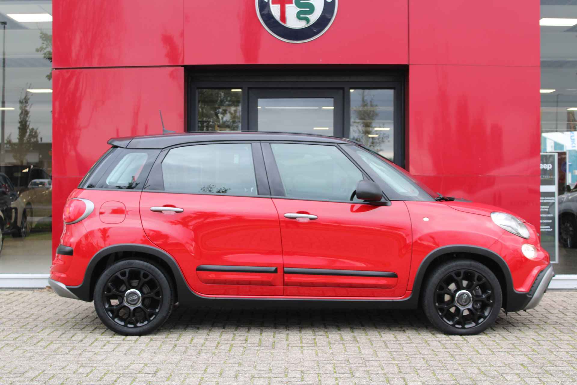 Fiat 500L TwinAir 105PK CityCross | Apple Carplay | Parkeersensoren achter | Navigatie - 5/22