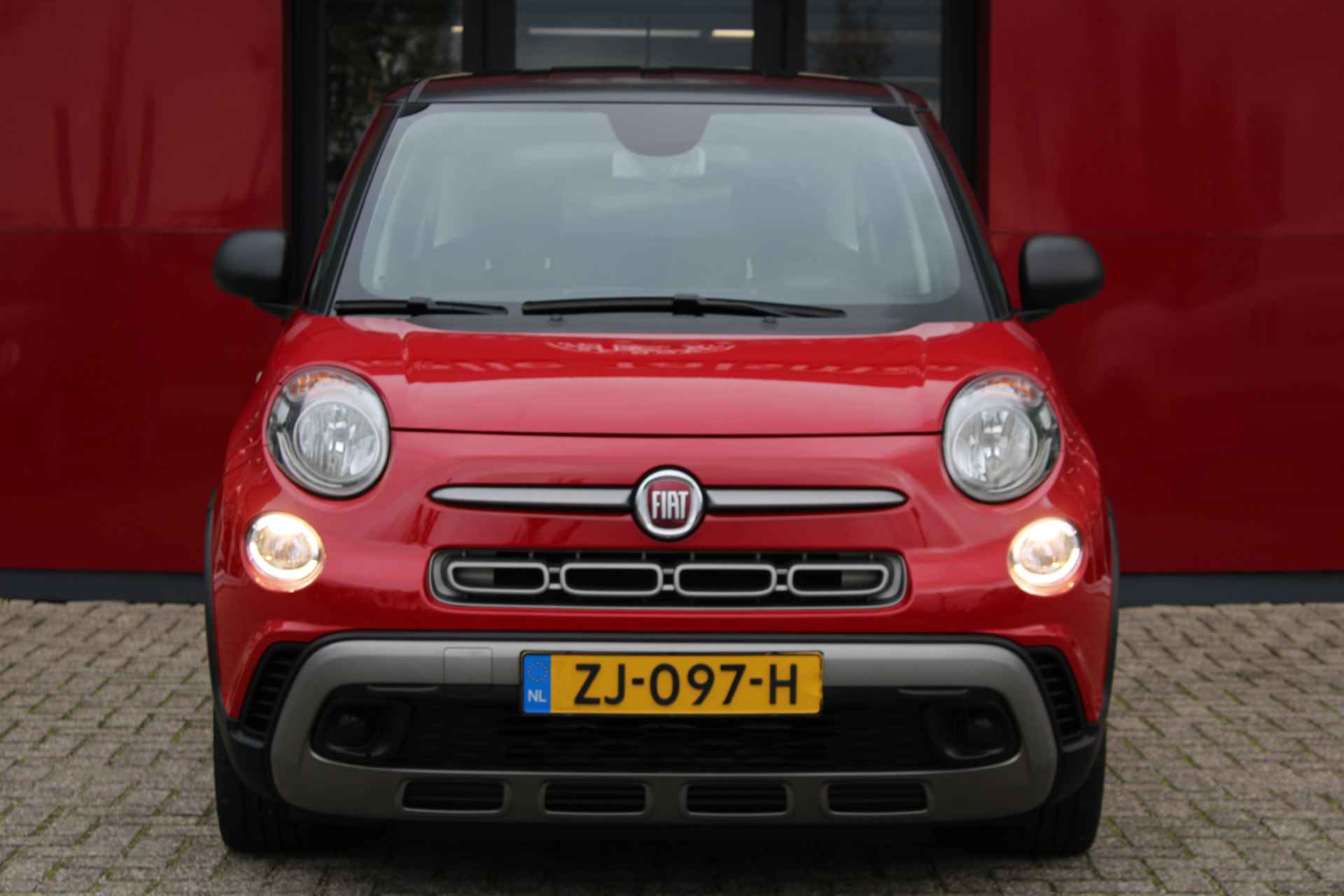 Fiat 500L TwinAir 105PK CityCross | Apple Carplay | Parkeersensoren achter | Navigatie - 7/22