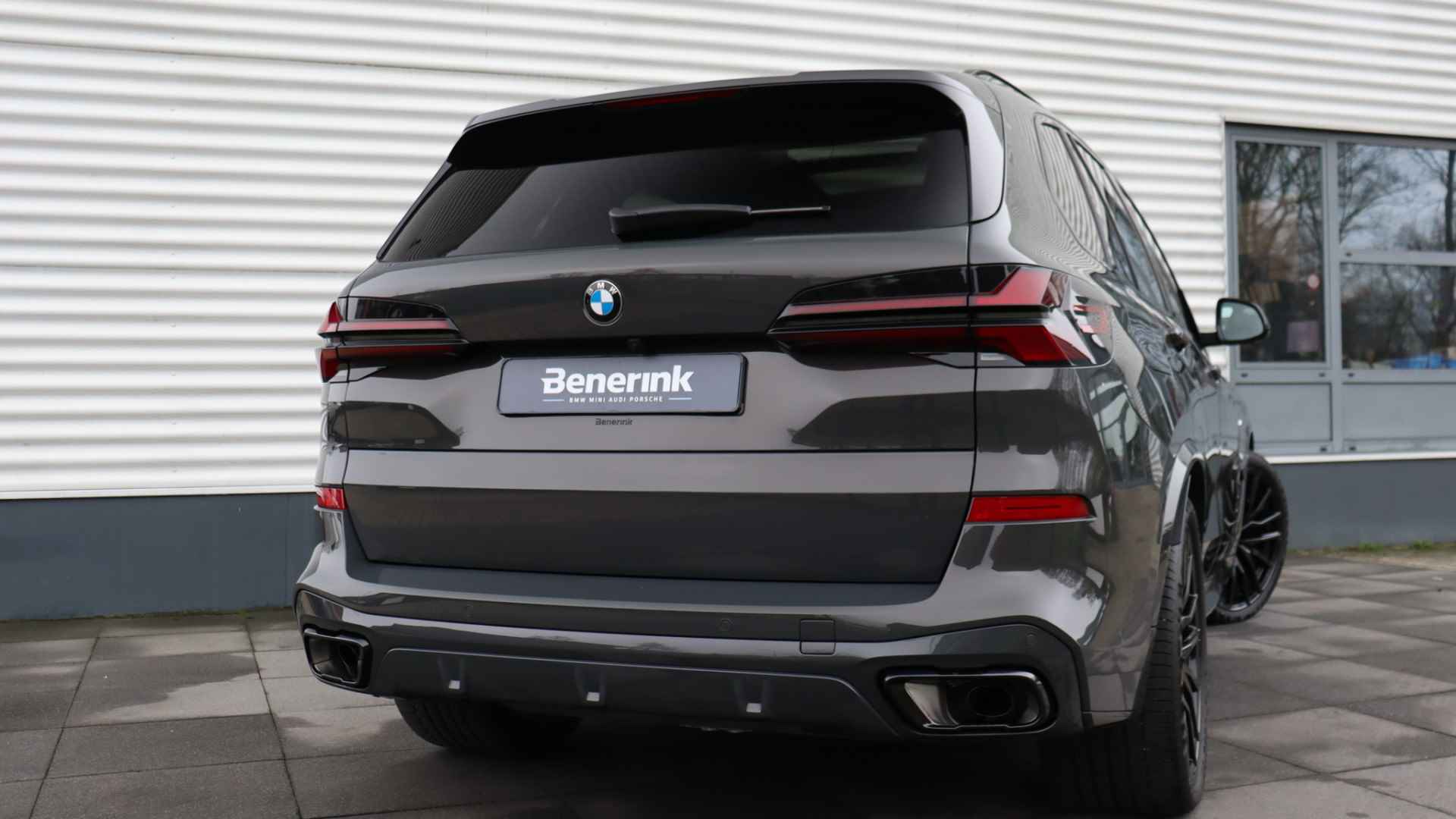 BMW X5 xDrive30d M-Sport Pro | Sky Lounge | Massage | Soft-Close | Harman/Kardon | Trekhaak | Standkachel | Achterasbesturing - 21/38