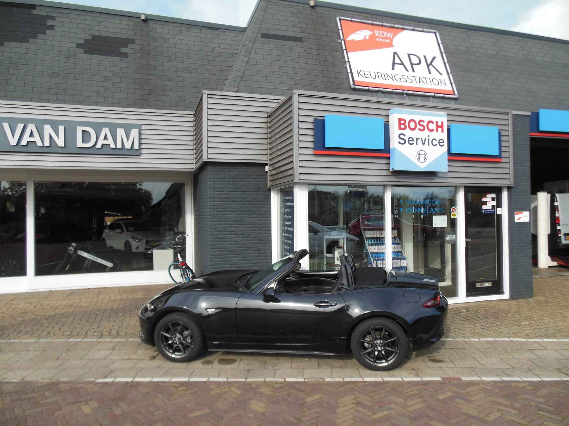 Mazda MX-5 1.5 SkyActiv-G leer/carplay 12 maanden Bovag garantie  demo carplay/android - 21/22