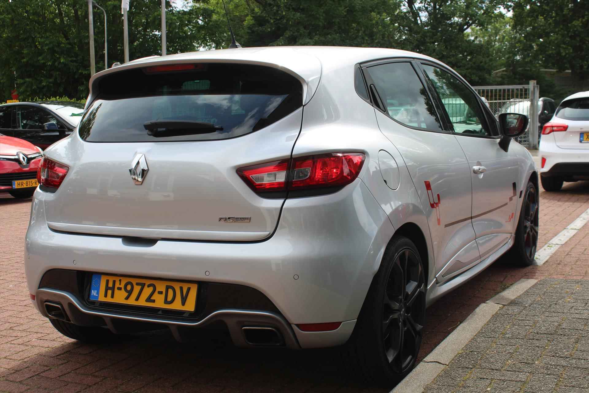 RENAULT Clio RS Turbo 200pk | Top-Onderhouden | Bear-Lock | Navigatie | Cruise & Climate Control | - 6/24