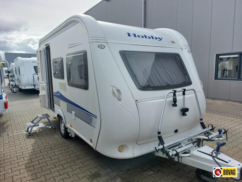 Hobby De Luxe 400 SF 2009 Mover + Voortent