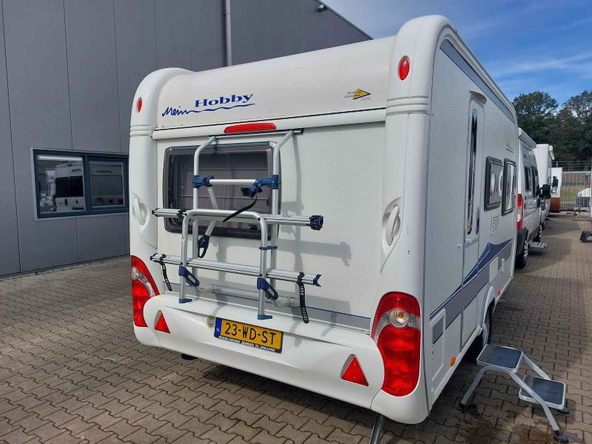 Hobby De Luxe 400 SF 2009 Mover + Voortent - 4/15