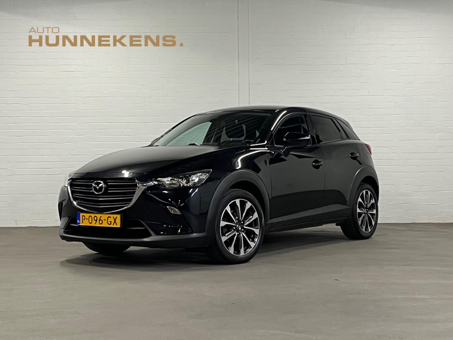 Mazda CX-3 2.0 Trekhaak | Navigatie | Cruise & Climate c. | Parkeersensoren | Stoelverwarming