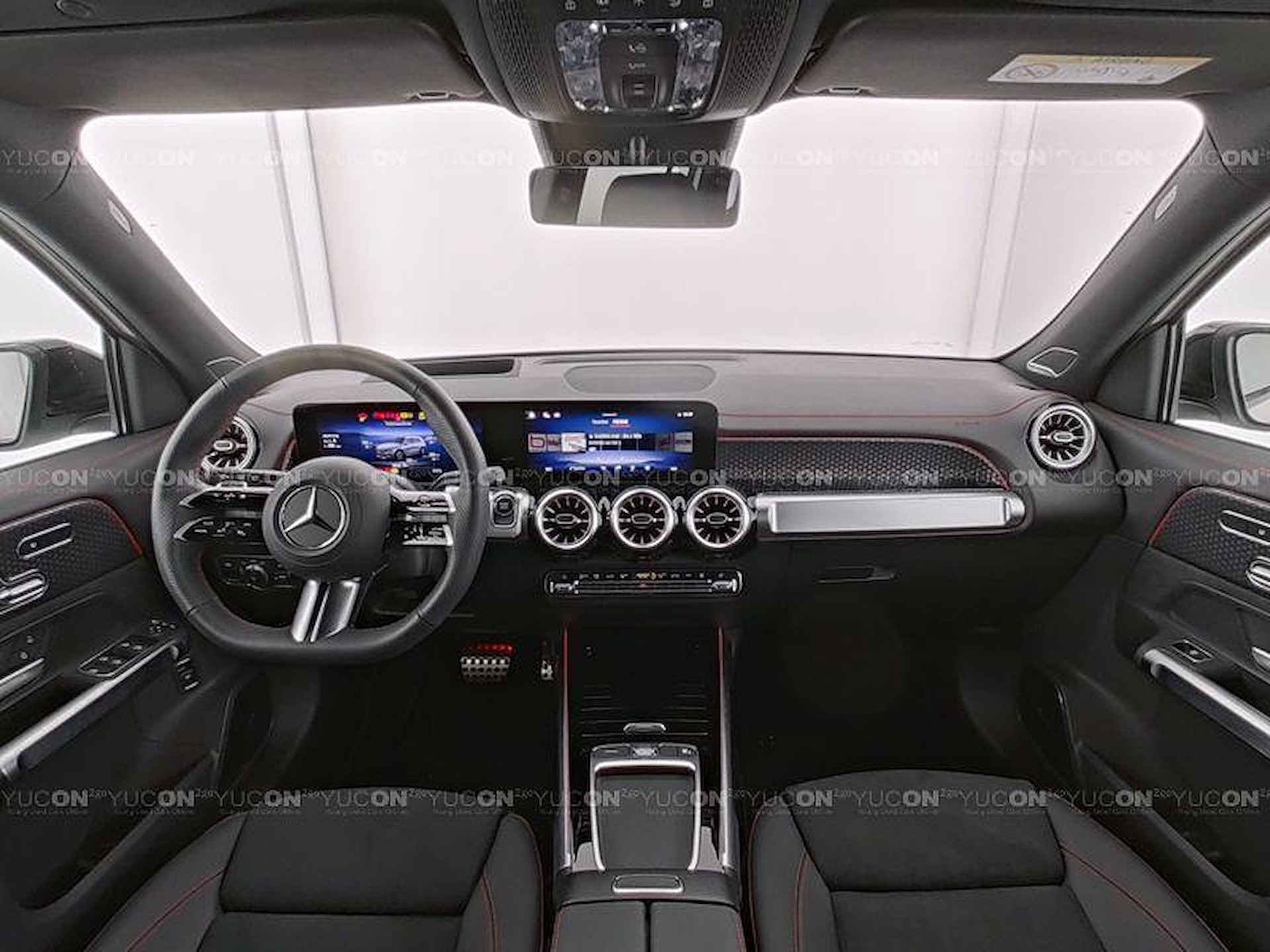 Mercedes-Benz EQB EQB 250+ AMG Line | Nightpakket | Winter Pakket | Panoramadak | LED | Burmester Audio | Keyless-Go | Sfeerverlichting | 360° Camera | Spiegelpakket - 3/5