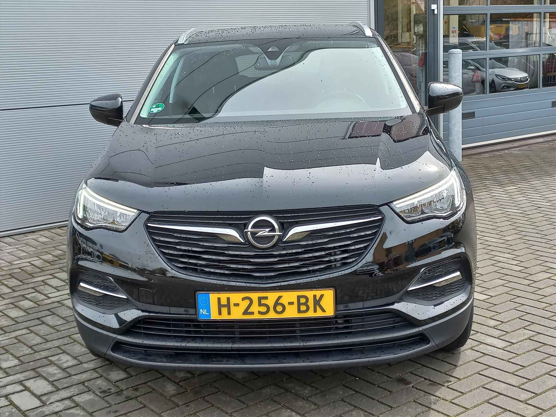 Opel Grandland X 1.2T 130pk BUSINESS+ | climate control | Navigatie | LM velgen | Camera | AGR stoelen voor - 2/38