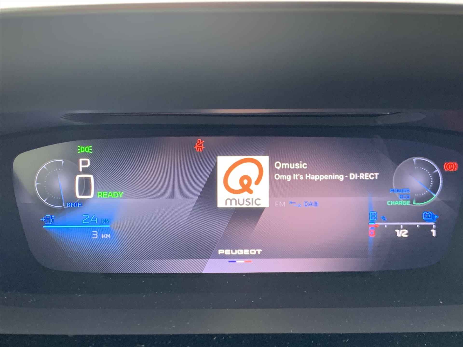 Peugeot 308 GT Elektrisch 54kWh 156pk | Stoel en stuurwiel verwarming | Navigatie | Clima | Parkeer-Camera | Draadloos Apple Carplay/Android Auto streeming - 3/47