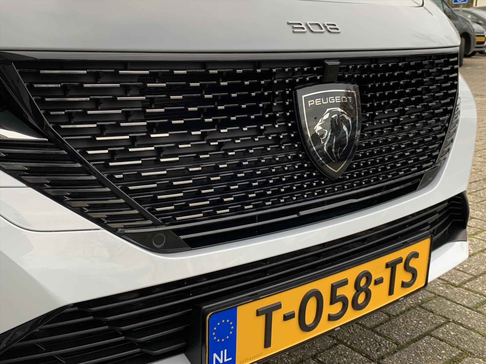 Peugeot 308 GT Elektrisch 54kWh 156pk | Stoel en stuurwiel verwarming | Navigatie | Clima | Parkeer-Camera | Draadloos Apple Carplay/Android Auto streeming - 40/47