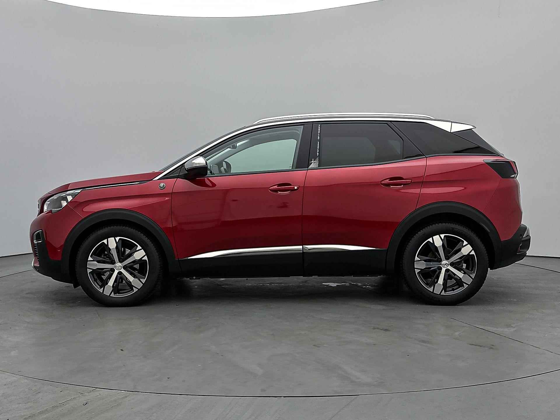 Peugeot 3008 SUV Crossway 130 pk Automaat | Navigatie | Elektrisch Glazen Panoramadak | Achteruitrijcamera | Parkeersensoren Voor en Achter | Voorstoelen Verwarmd | Trekhaak | Climate Control | Cruise Control | 18" Lichtmetalen Velgen | Apple Carplay/Android Auto | - 5/36