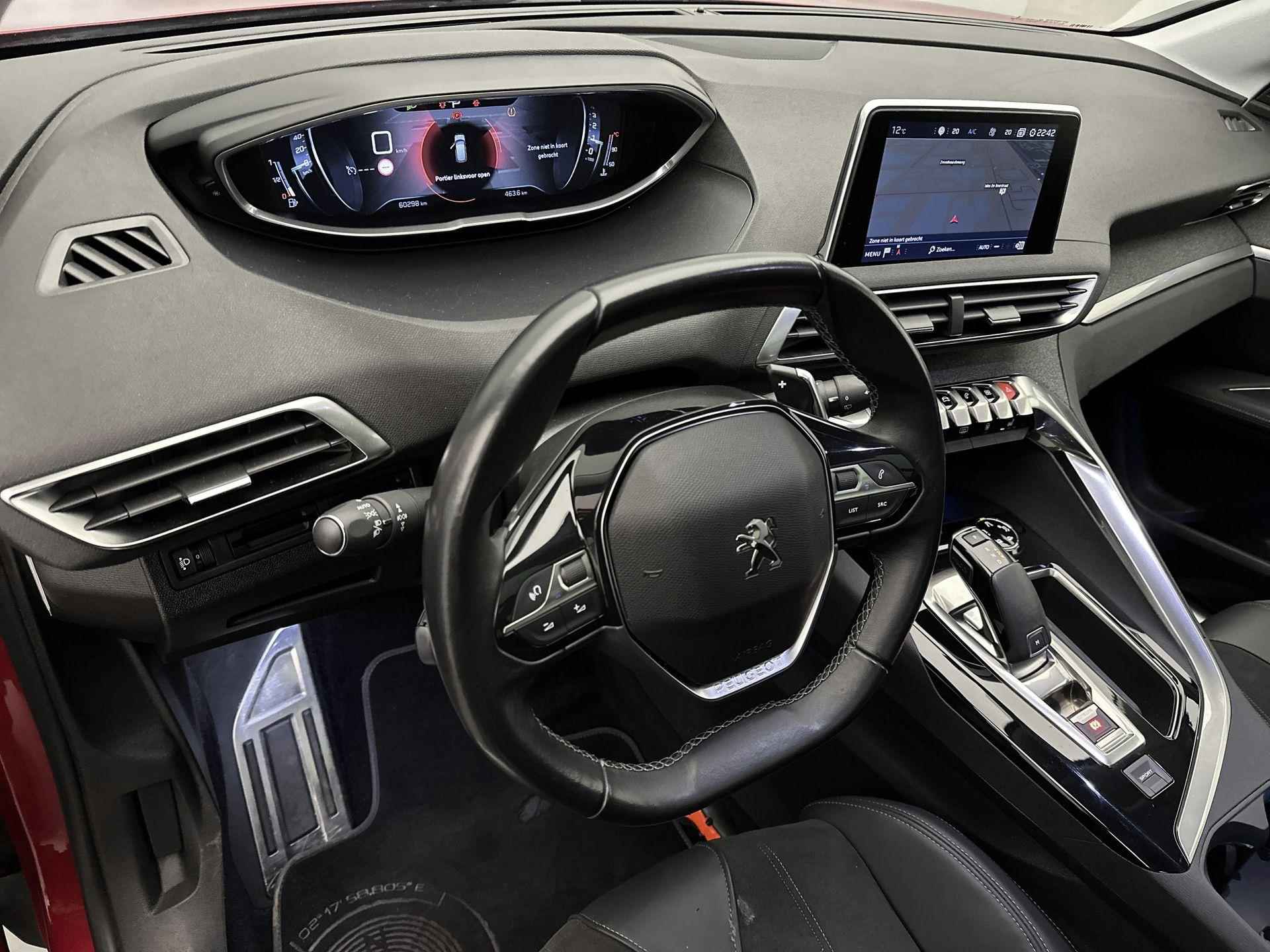 Peugeot 3008 SUV Crossway 130 pk Automaat | Navigatie | Elektrisch Glazen Panoramadak | Achteruitrijcamera | Parkeersensoren Voor en Achter | Voorstoelen Verwarmd | Trekhaak | Climate Control | Cruise Control | 18" Lichtmetalen Velgen | Apple Carplay/Android Auto | - 10/36