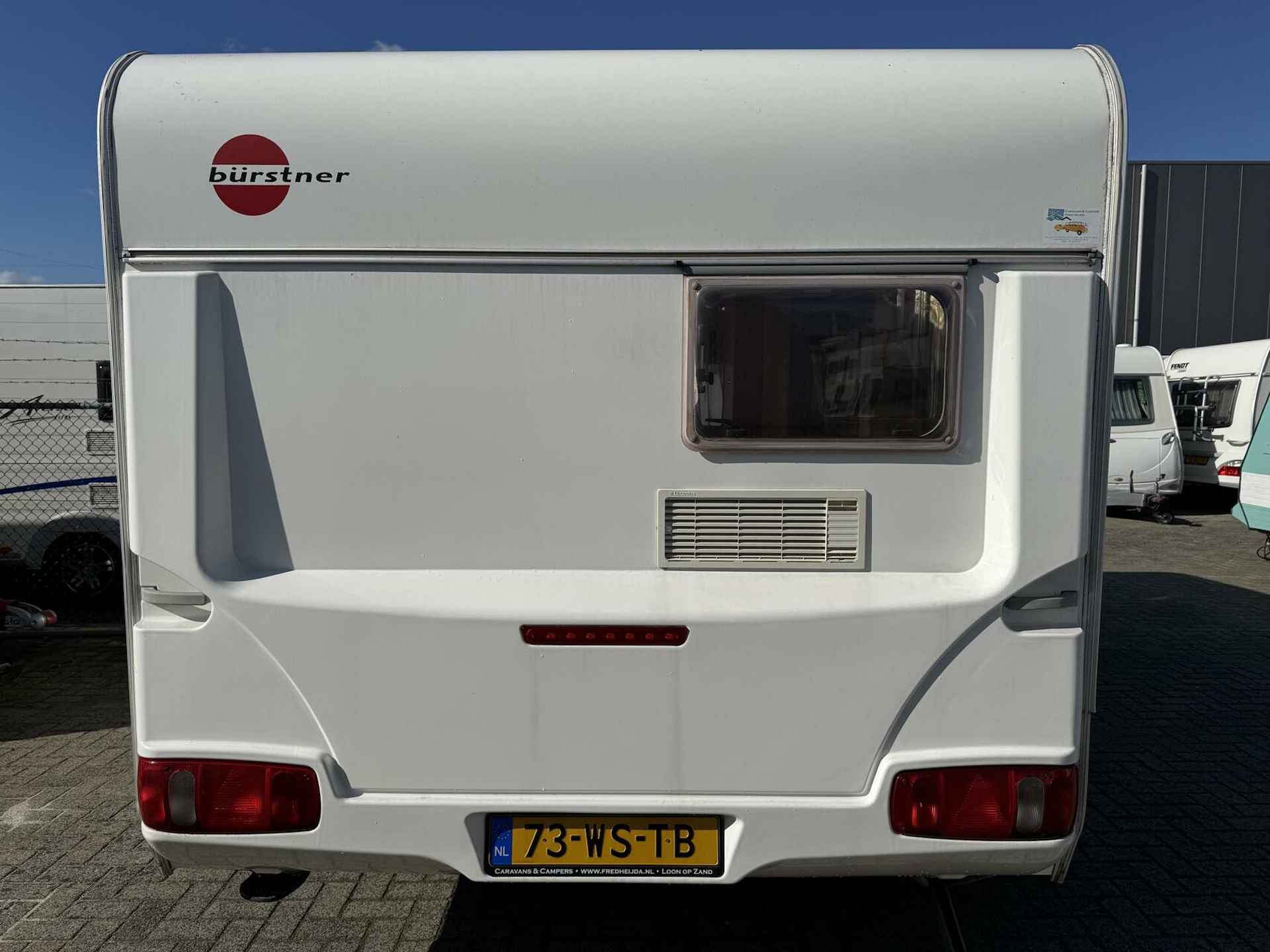 Buerstner VENTANA 470 TL ENKELE BEDDEN + MOVER + TREINZIT - 4/14