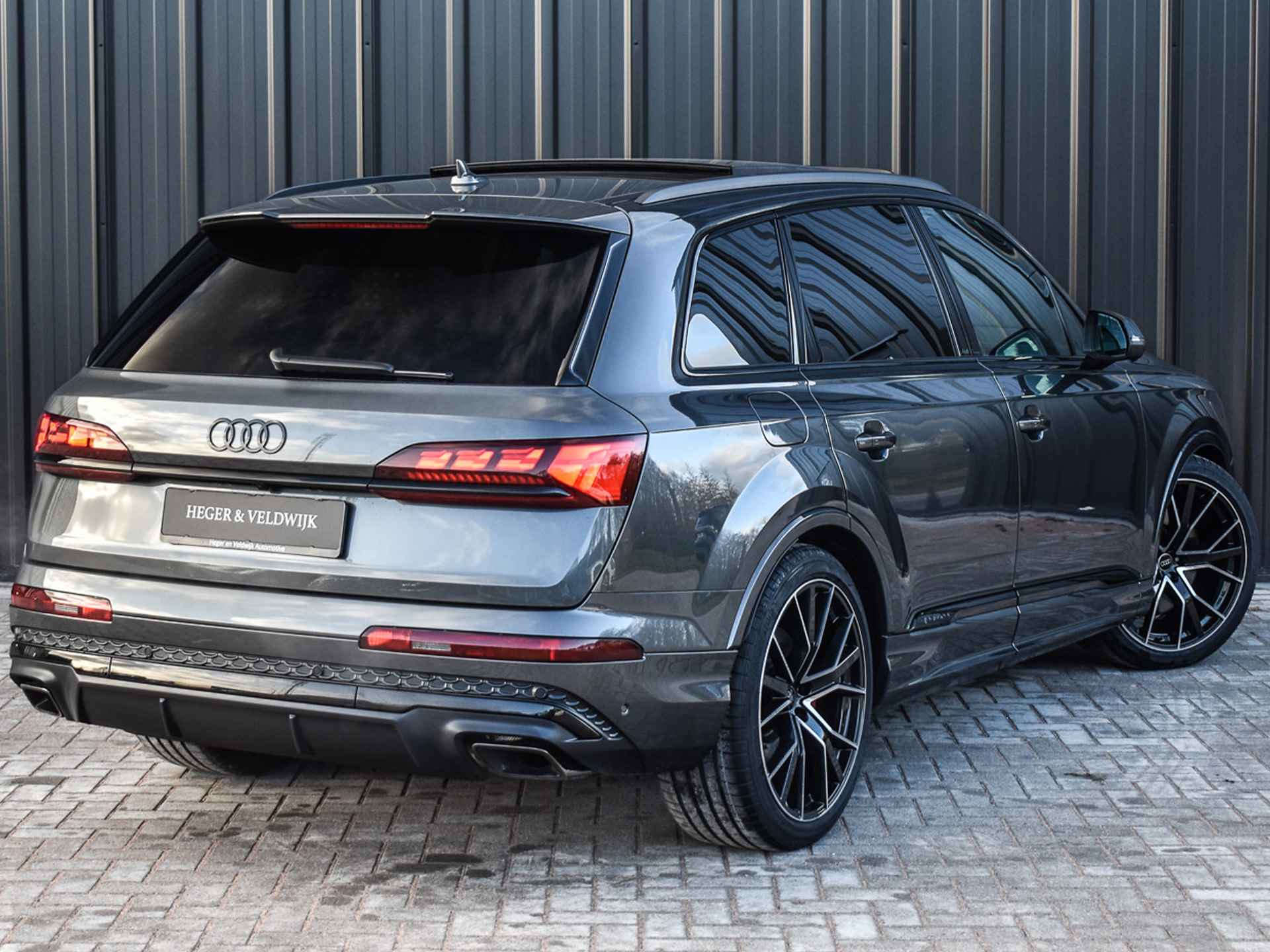 Audi Q7 60 TFSI e QUATTRO PRO LINE S COMPETITION | 5 JAAR GARANTIE | PANORAMADAK | LUCHTVERING | 4 WHEEL STEERING | HEAD UP | S-SEATS | - 4/58