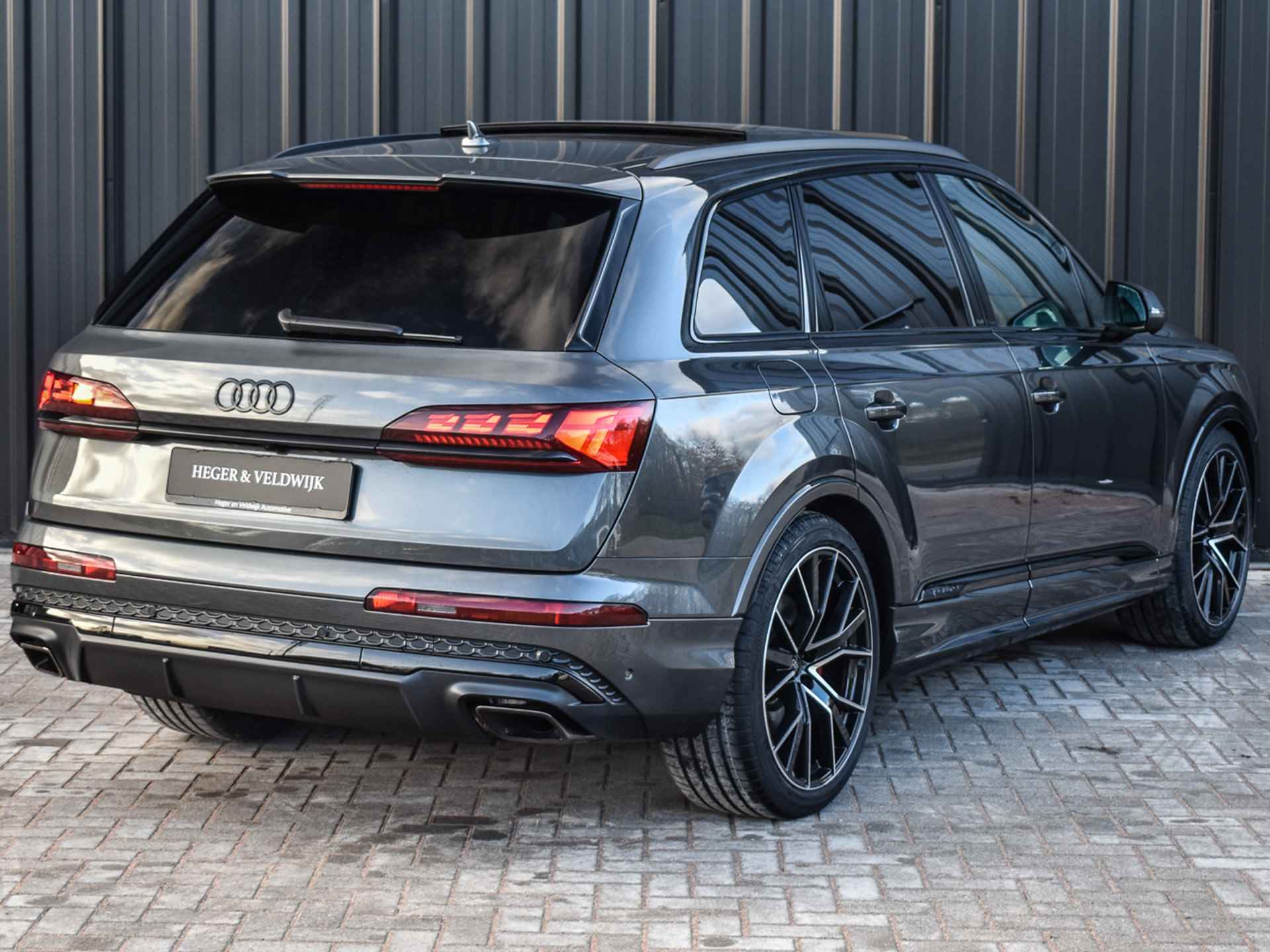 Audi Q7 60 TFSI e QUATTRO PRO LINE S COMPETITION | 5 JAAR GARANTIE | PANORAMADAK | LUCHTVERING | 4 WHEEL STEERING | HEAD UP | S-SEATS | - 14/58