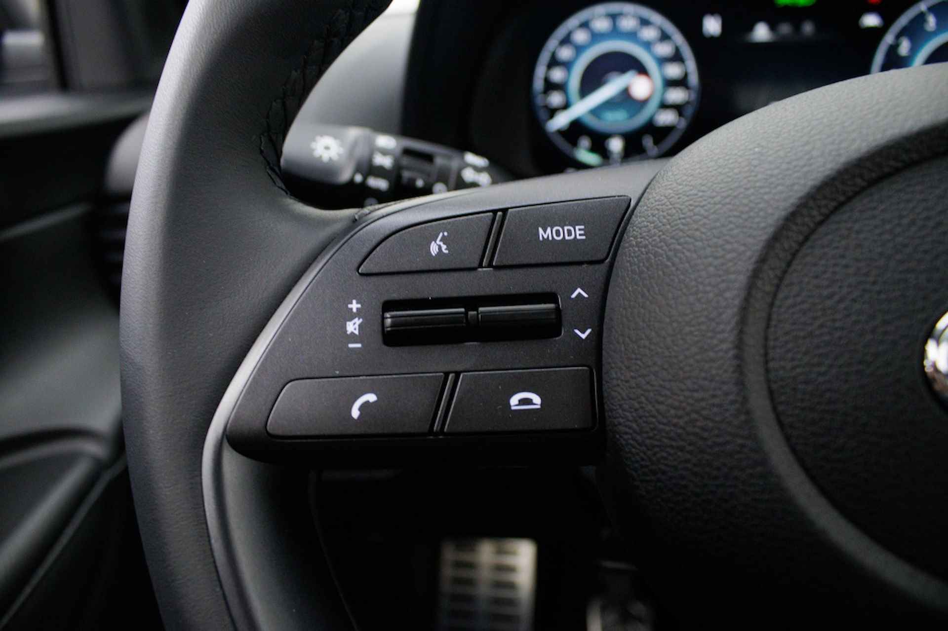 Hyundai Bayon 1.0 T-GDI Comfort | Carplay navigatie | Camera - 24/36