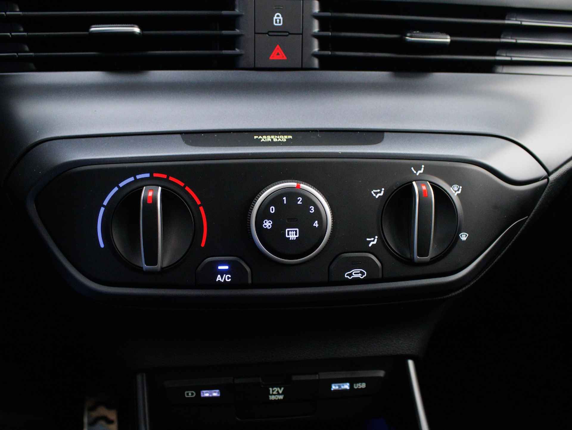 Hyundai Bayon 1.0 T-GDI Comfort | Carplay navigatie | Camera - 31/36