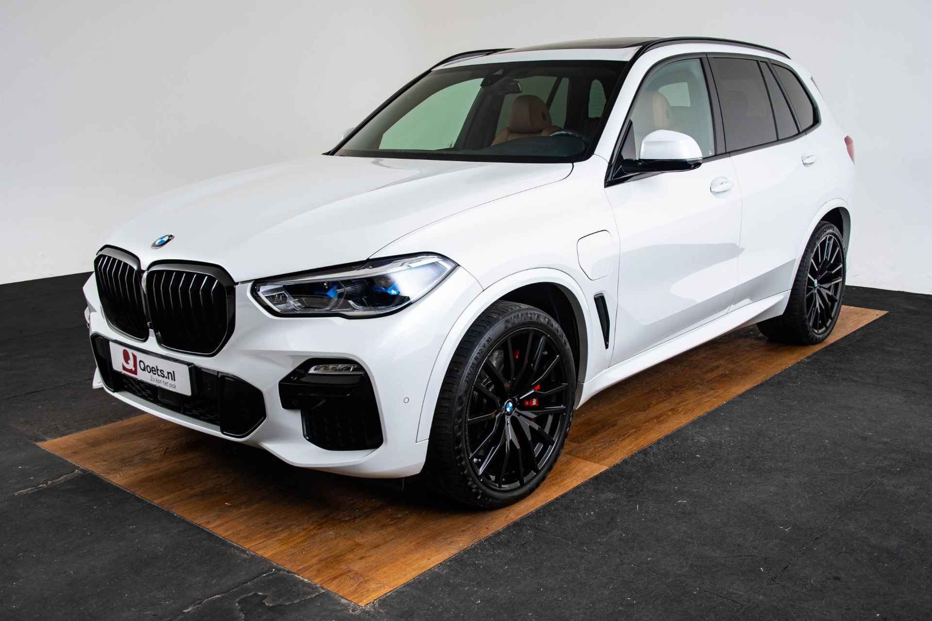 BMW X5 xDrive45e High Executive M Sport - Panoramadak - Warmte Comfort Pack - Sportstoelen - Getinte Ruiten - Comfort Access - Automatisch dimmende binnen/buitenspiegel - Parking Assistant Plus - Head Up - - 52/64