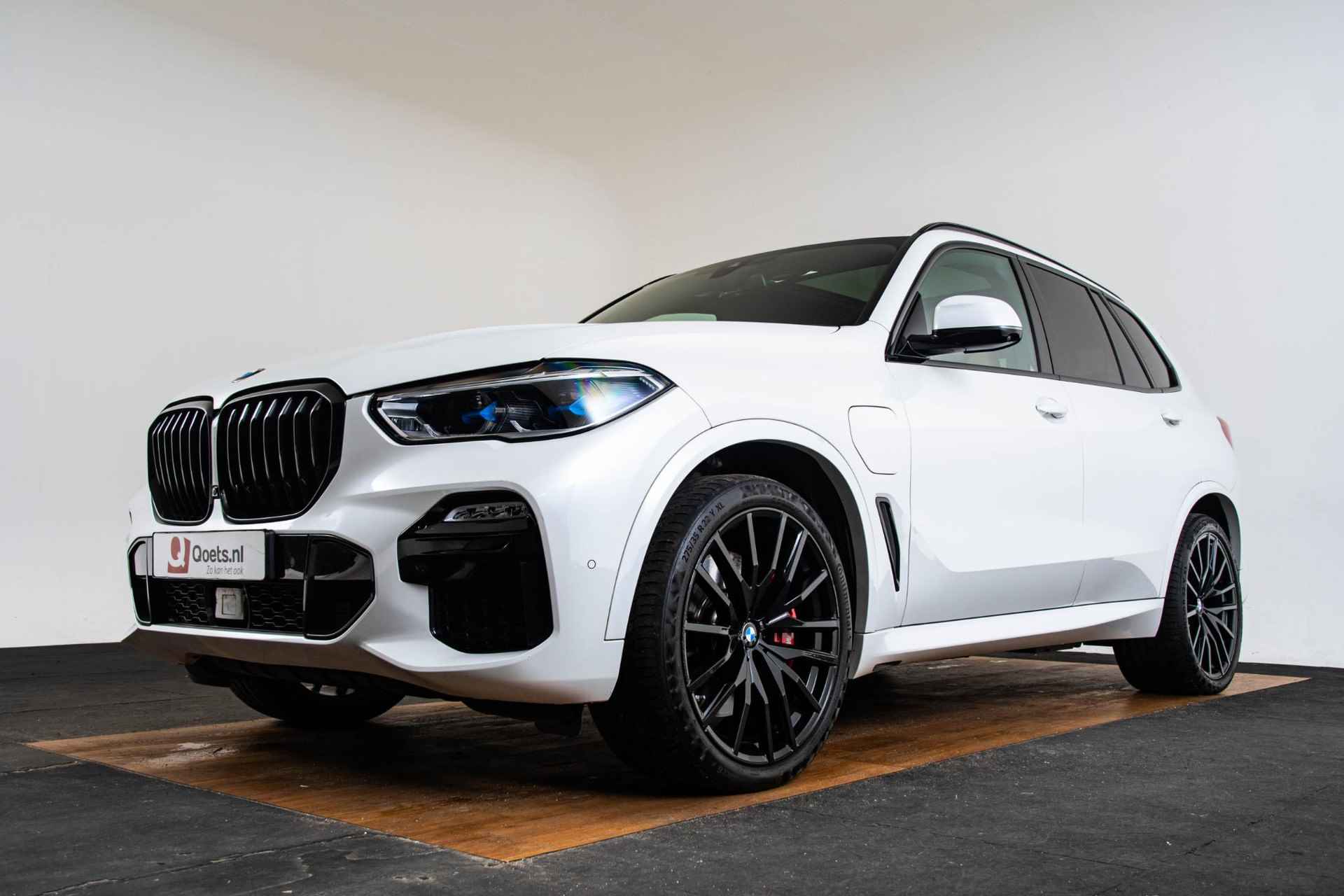 BMW X5 xDrive45e High Executive M Sport - Panoramadak - Warmte Comfort Pack - Sportstoelen - Getinte Ruiten - Comfort Access - Automatisch dimmende binnen/buitenspiegel - Parking Assistant Plus - Head Up - - 53/64