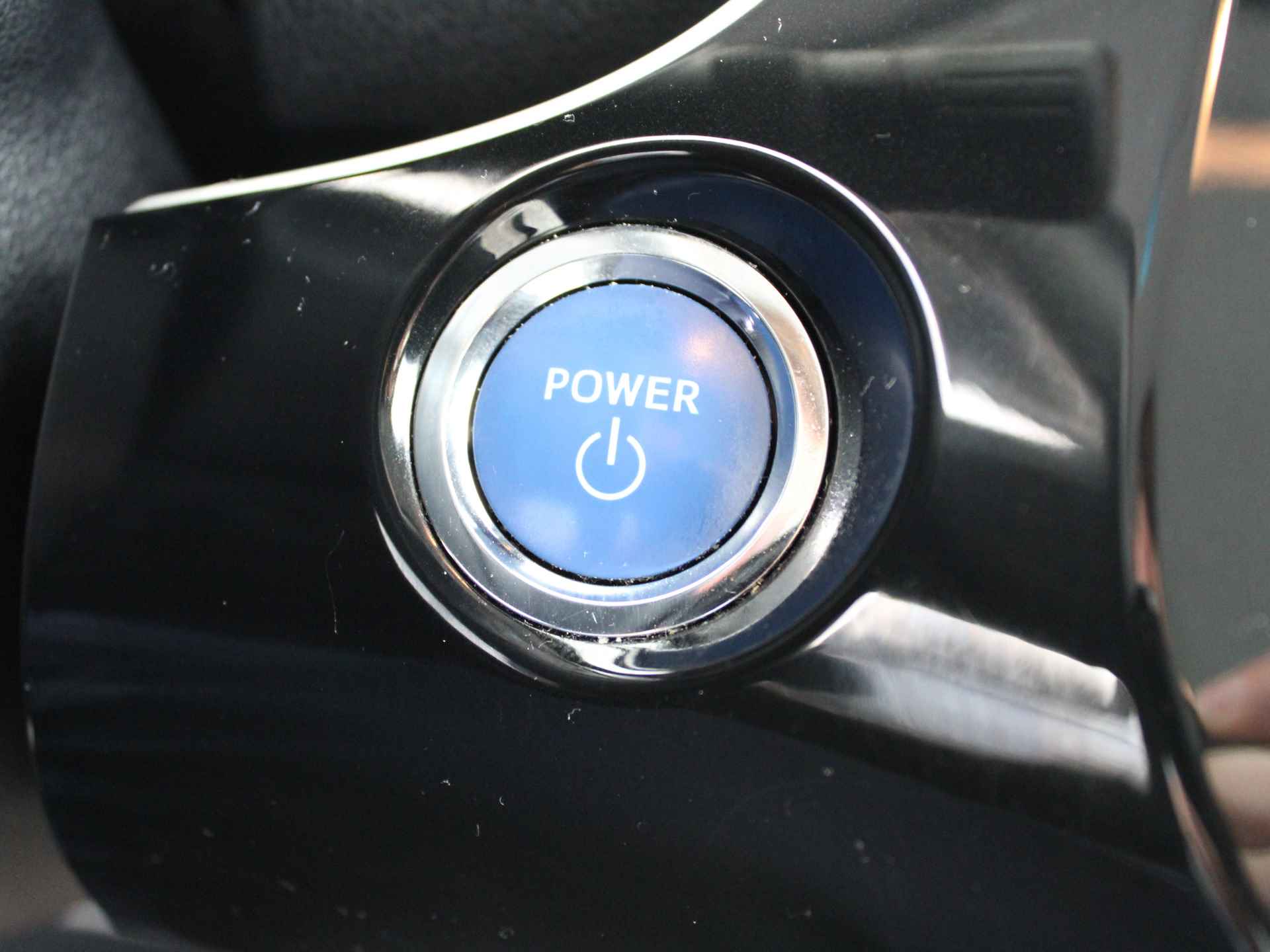 Toyota Prius 1.8 Dynamic | Navigatie | Adaptive Cruise Control | Climate Control | Trekhaak | - 26/49