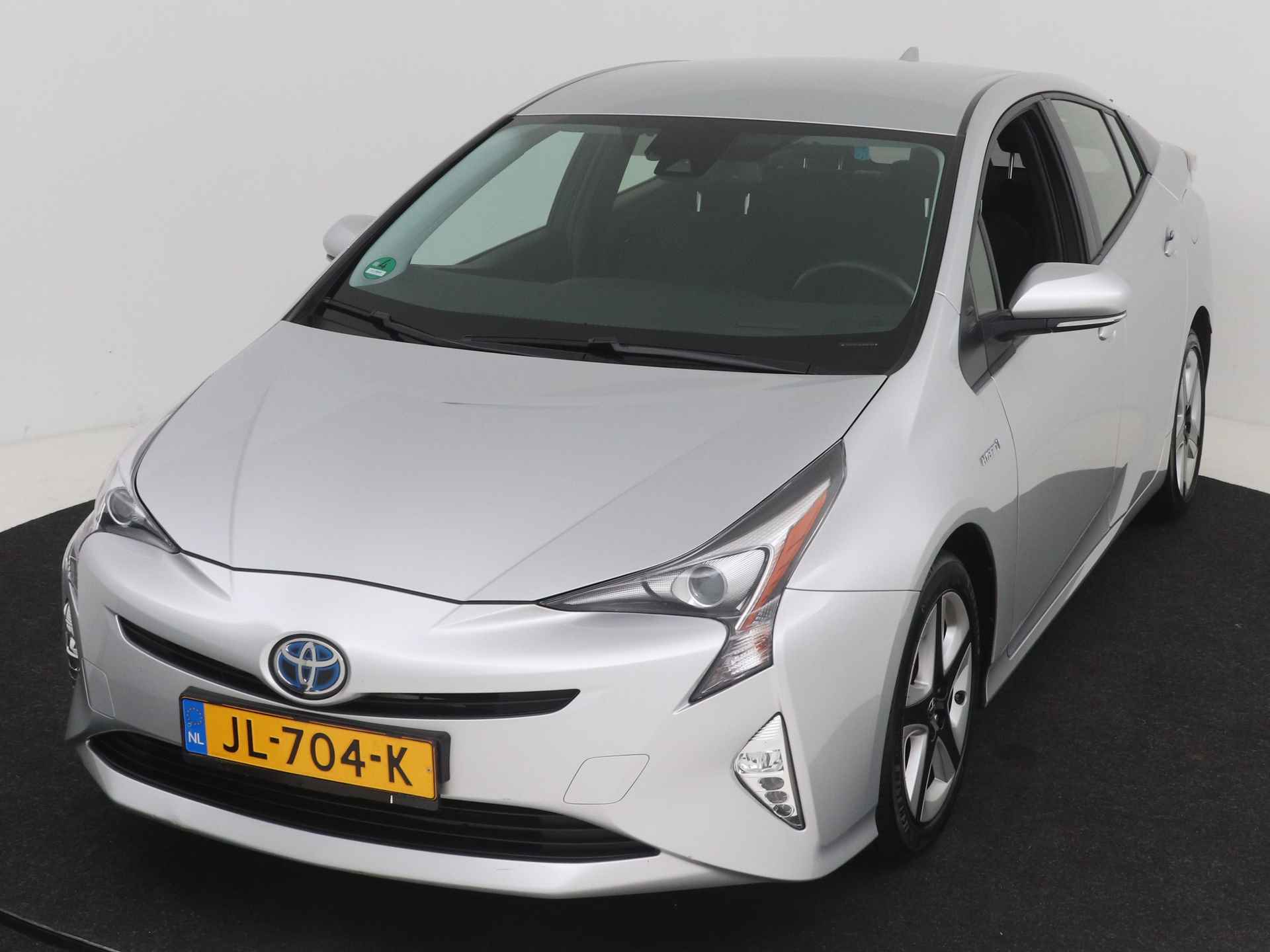 Toyota Prius 1.8 Dynamic | Navigatie | Adaptive Cruise Control | Climate Control | Trekhaak | - 29/49