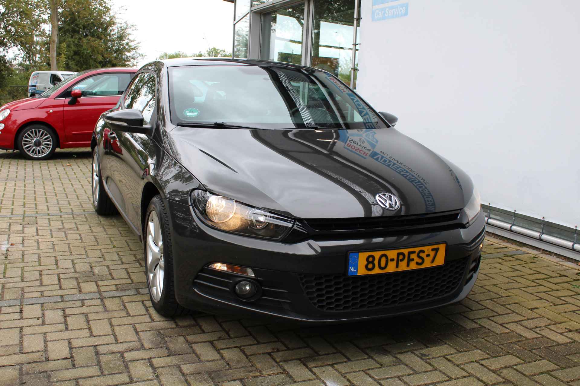 Volkswagen Scirocco 1.4 TSI Highline | Cruise controle | Parkeersensoren achter | Climate controle | Navigatie | Half leder/stoffen bekleding | 17 Inch LMV | Zwarte hemelbekleding | Origineel NL auto | NAP | - 14/56