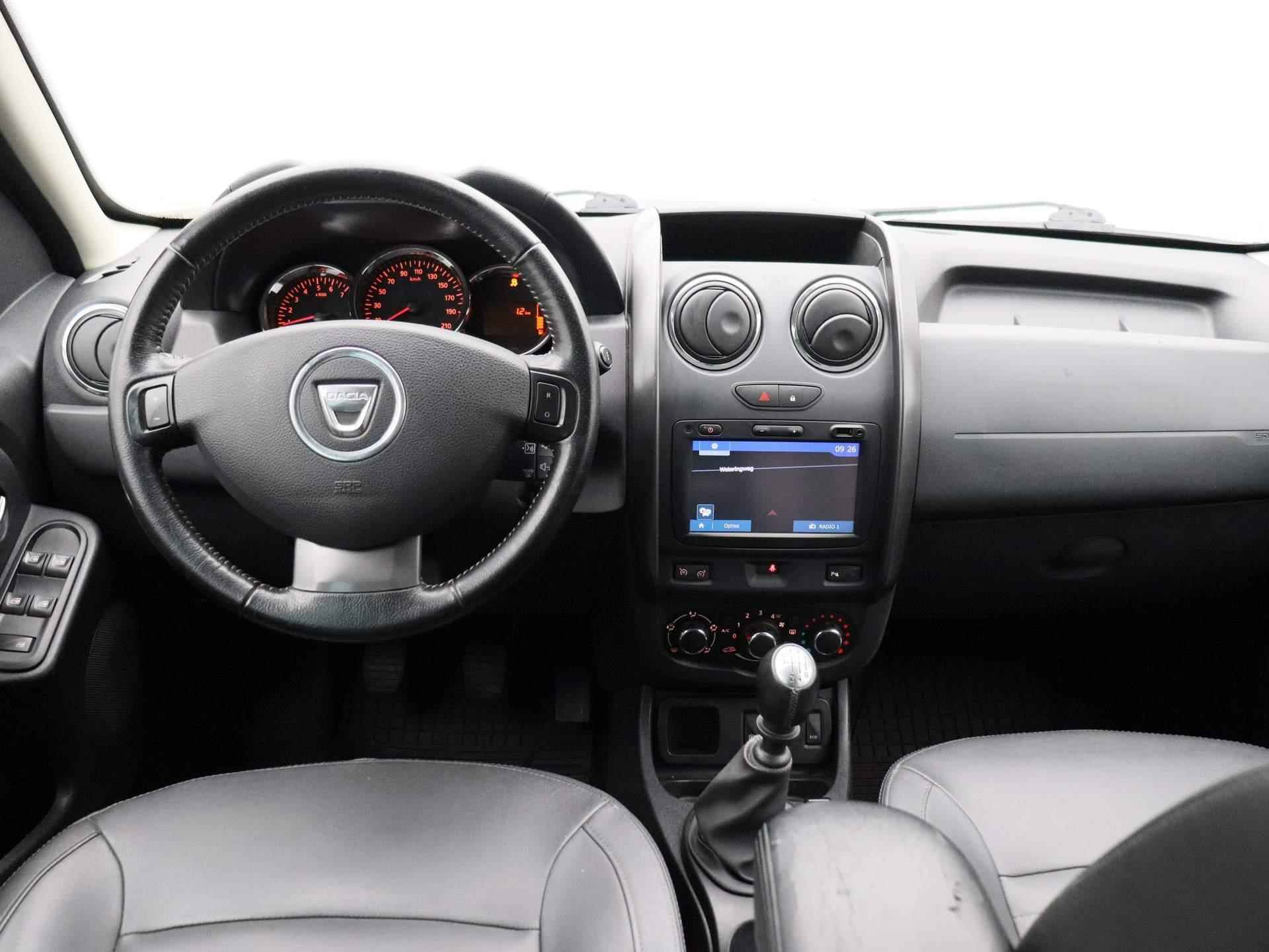 Dacia Duster 1.2 TCe 4x2 Prestige | TREKHAAK | NAVIGATIE | LEDERENBEKLEDING | AIRCO | PARKEERSENSOREN ACHTER | CRUISE CONTROL | - 8/29